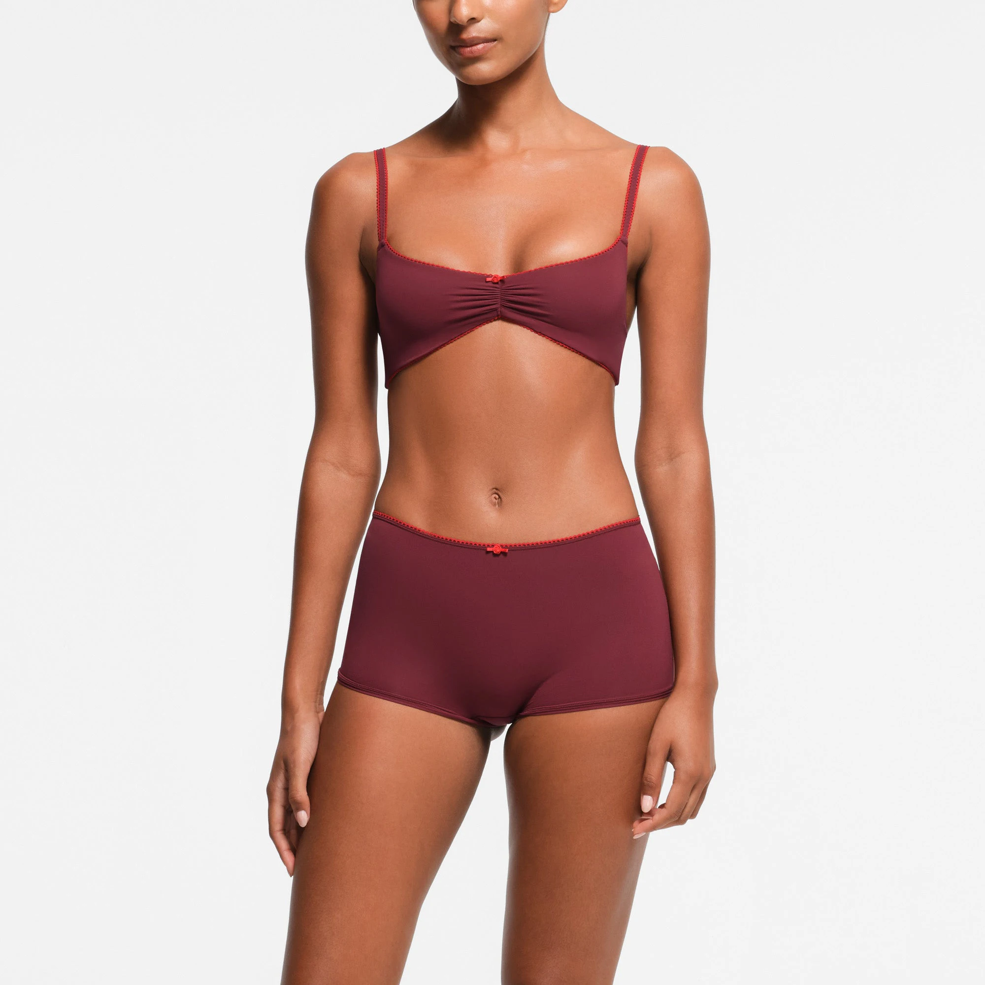 FITS EVERYBODY PICOT TRIM BOY SHORT | WINE CONTRAST ON A MODEL FRONT VIEW