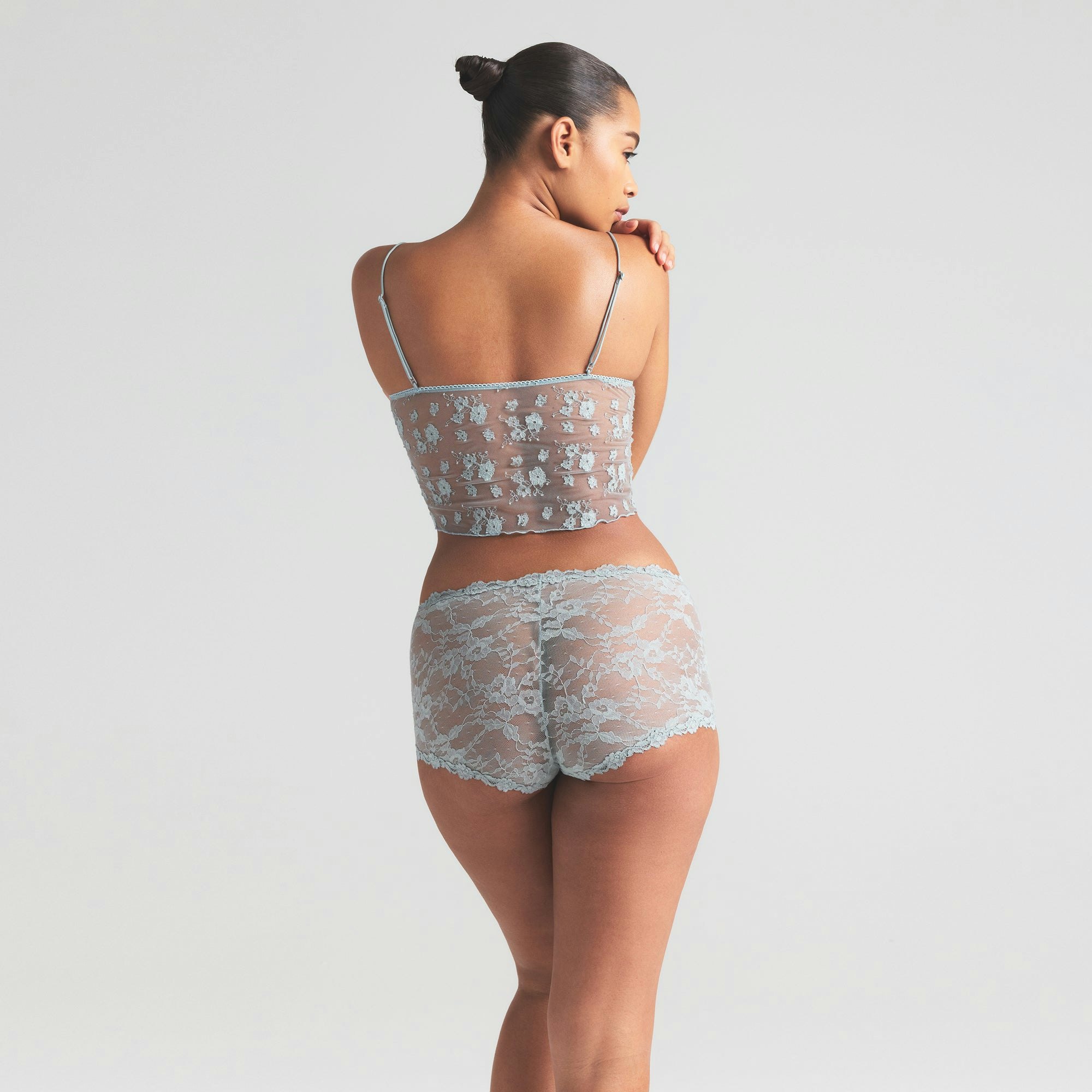 STRETCH LACE BOY SHORT | MERCURY ON A MODEL SIDE VIEW | FOCUS: 0.0, 1.0, 0.9