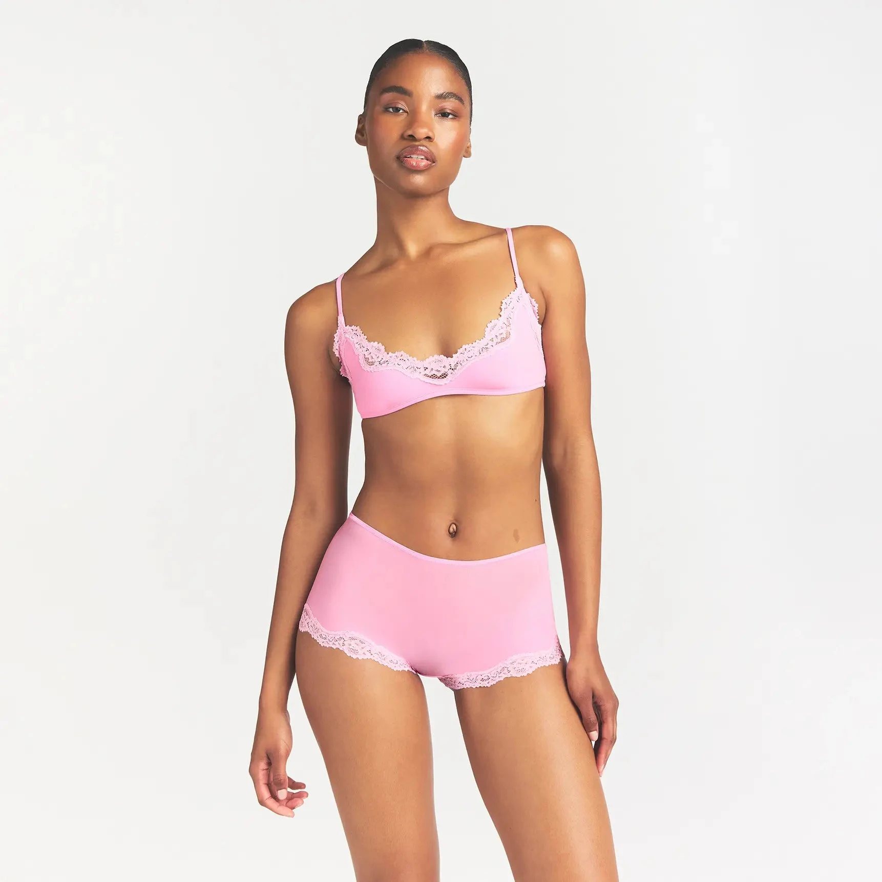 FITS EVERYBODY LACE BOY SHORT | BUBBLE GUM TONAL ON A MODEL FRONT VIEW @ | FOCUS: 0.0, 1.0, 0.9