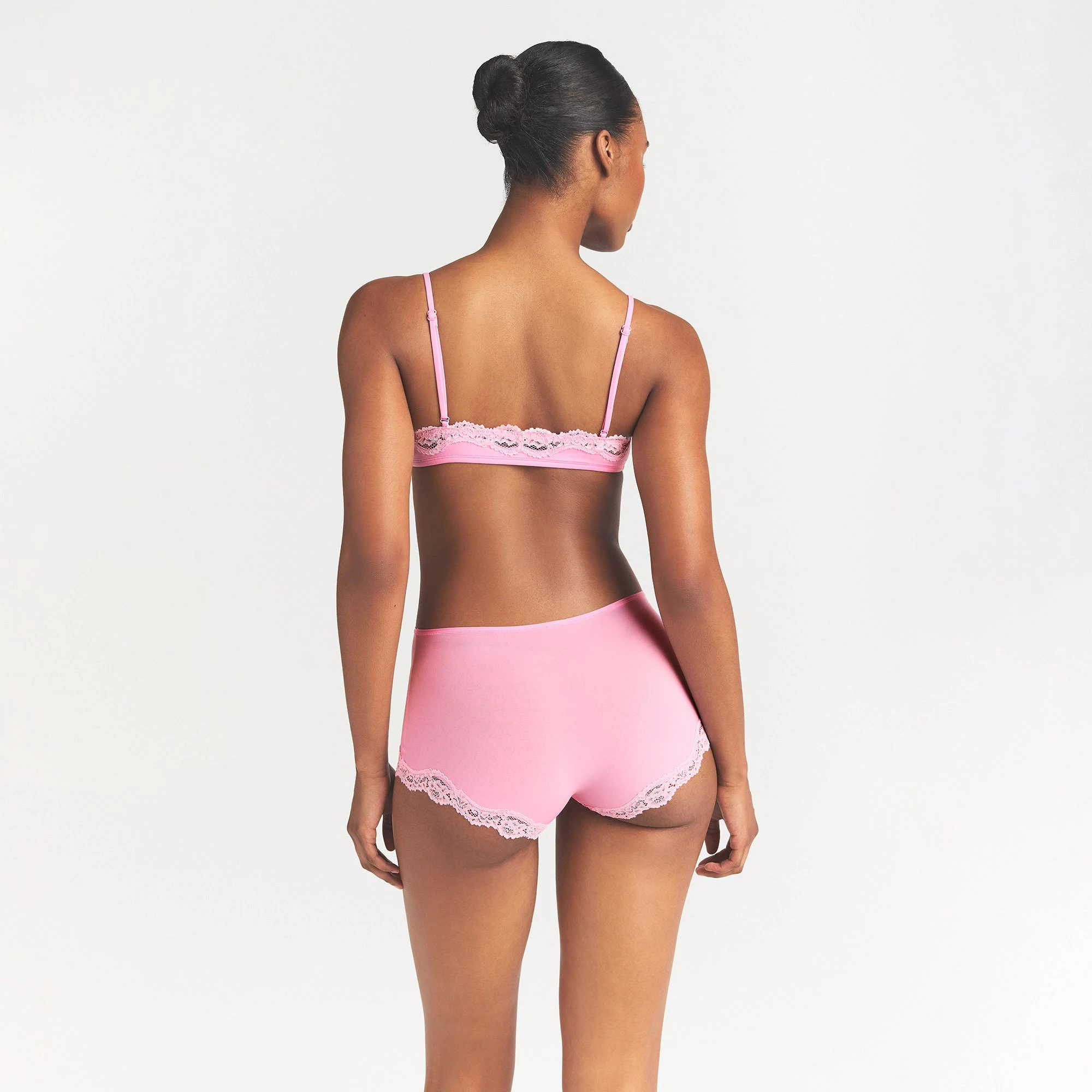 FITS EVERYBODY LACE BOY SHORT | BUBBLE GUM TONAL ON A MODEL BACK VIEW @ | FOCUS: 0.0, 1.0, 0.9