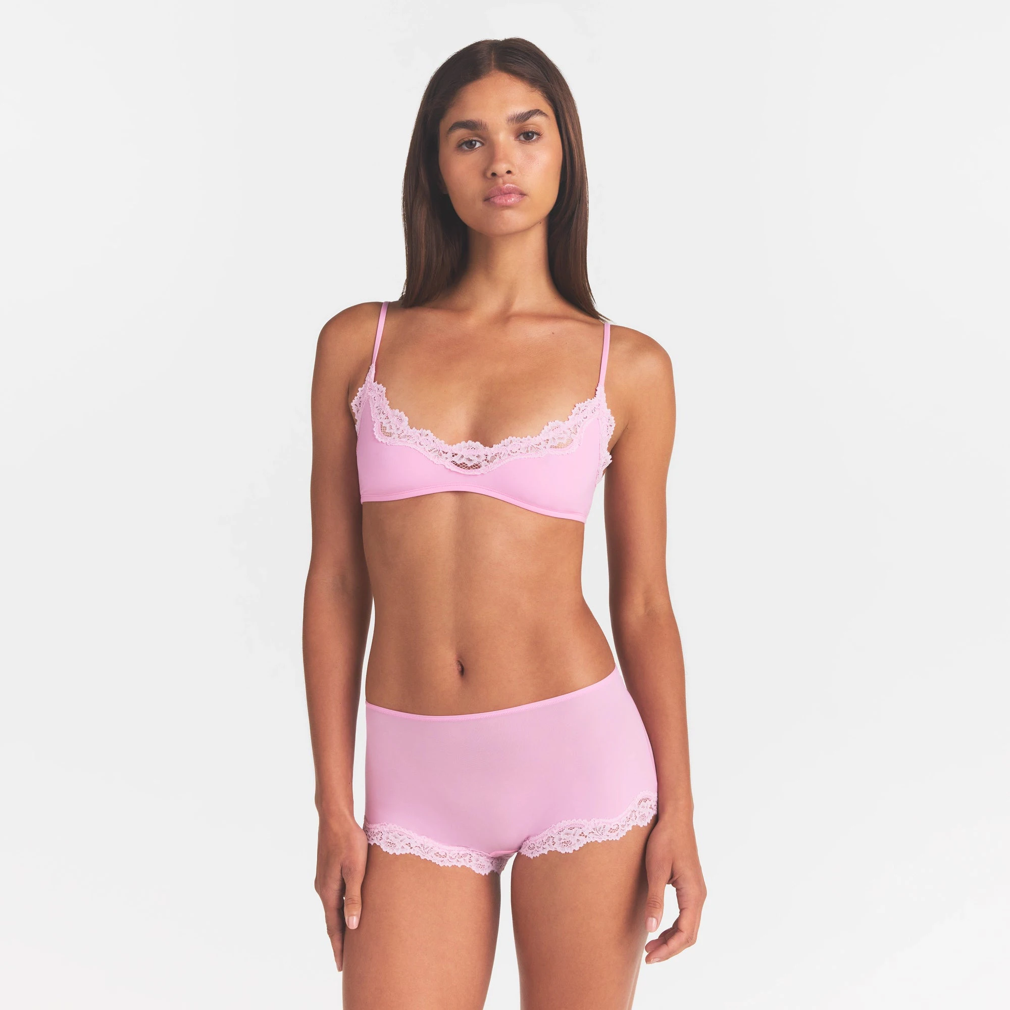 FITS EVERYBODY LACE BOY SHORT | BUBBLE GUM TONAL ON A MODEL SIDE VIEW