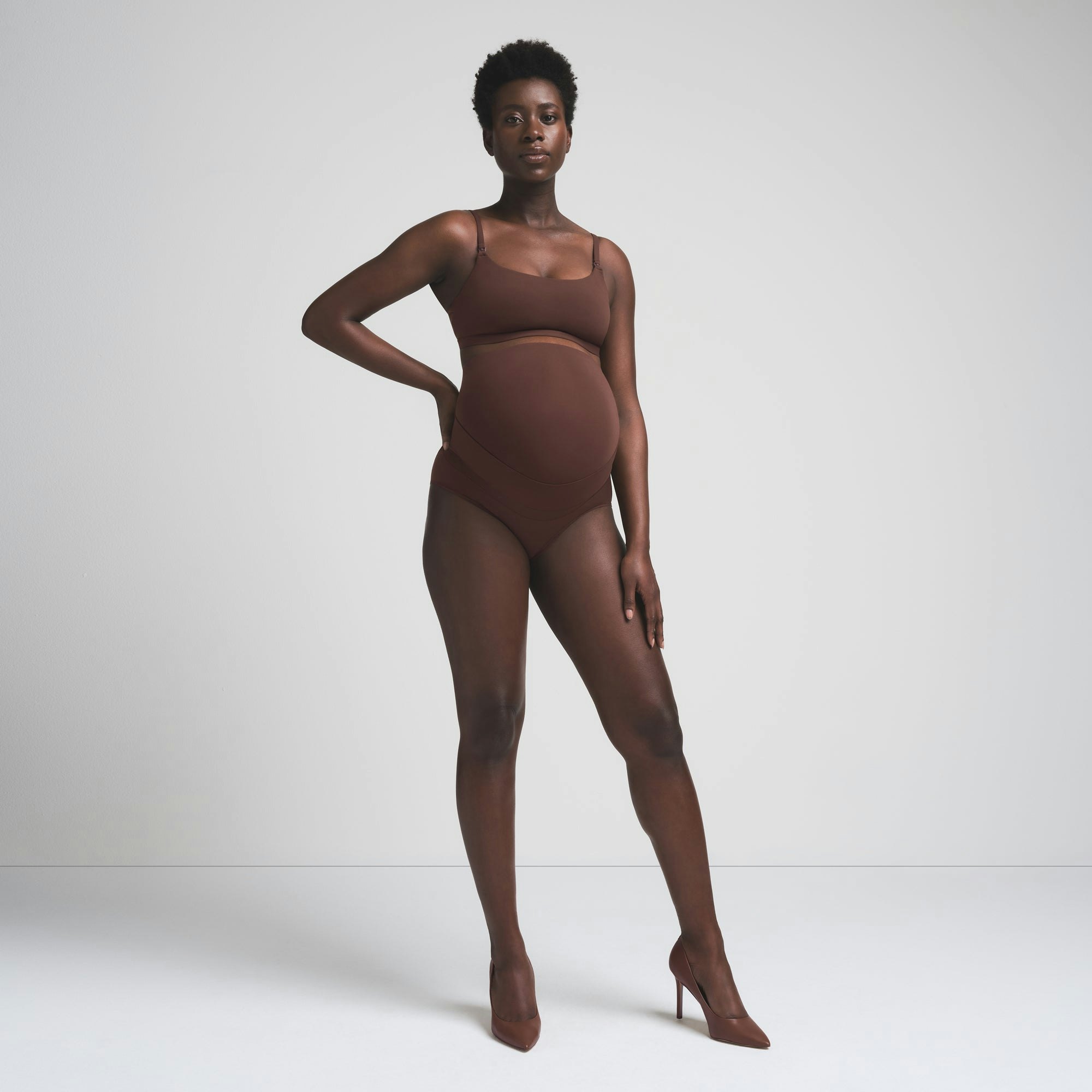 FITS EVERYBODY MATERNITY BANDED HIGH-WAISTED BRIEF | COCOA ON A MODEL FRONT VIEW | FOCUS: 0.0, 1.0, 0.9
