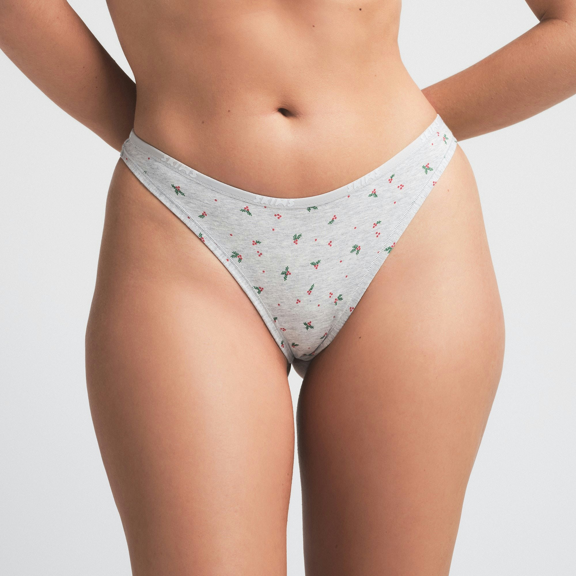 COTTON LOGO DIPPED THONG 5-PACK | SPRUCE MULTI ON A MODEL FRONT VIEW