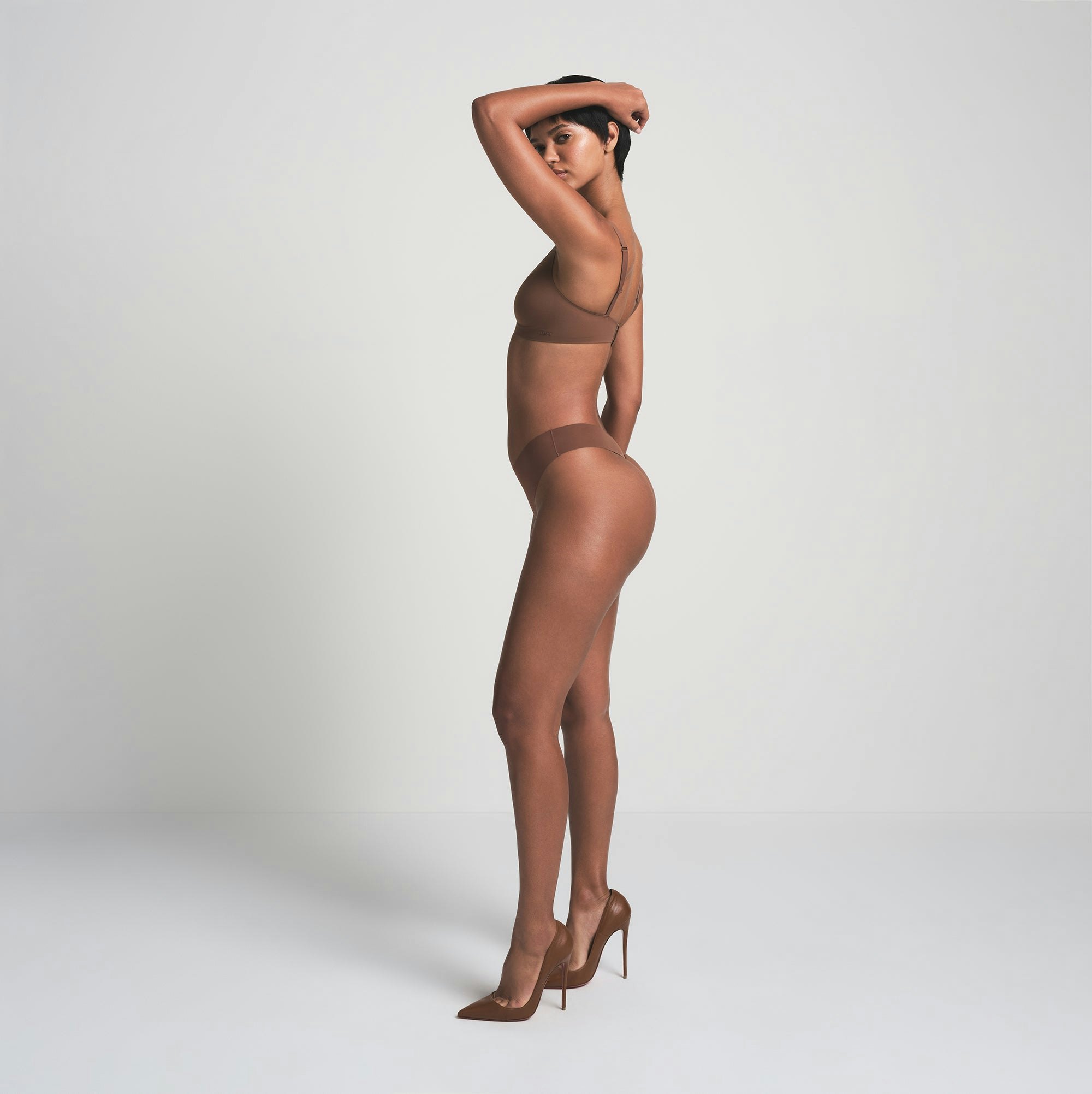 NAKED DIPPED THONG | JASPE RON A MODEL SIDE VIEW
