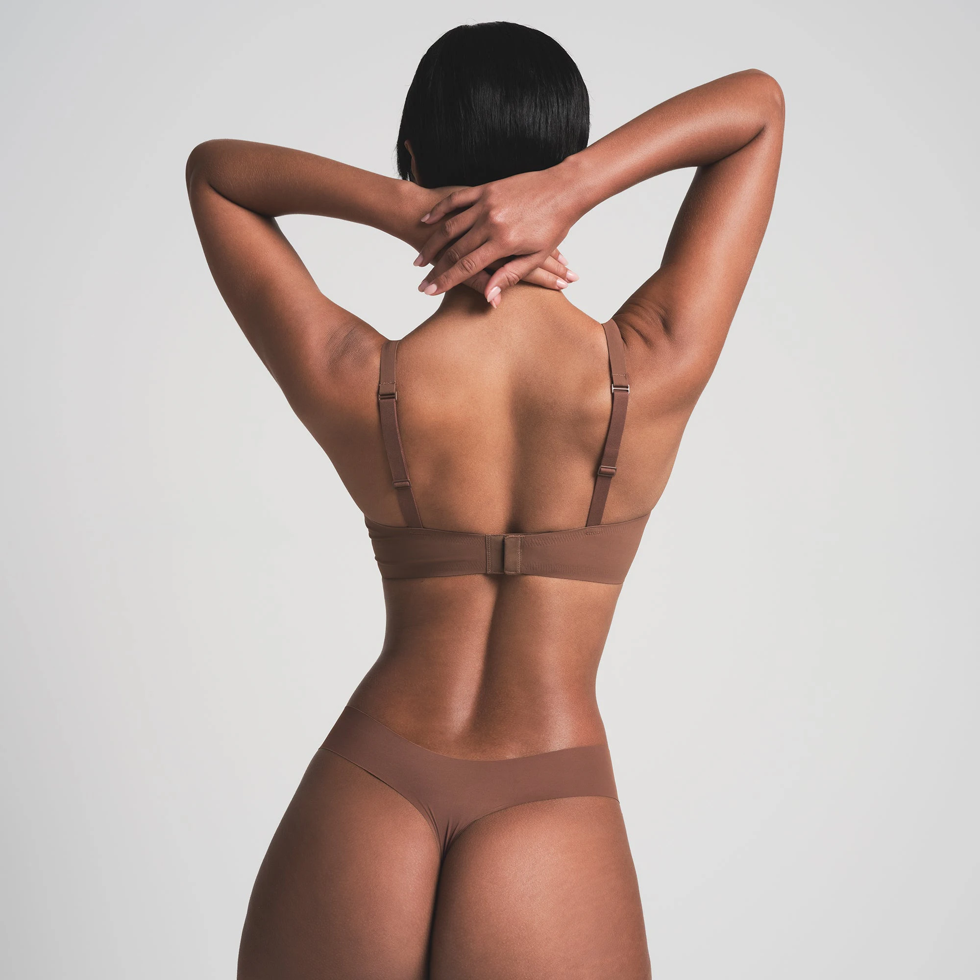 NAKED DIPPED THONG | JASPE RON A MODEL BACK VIEW