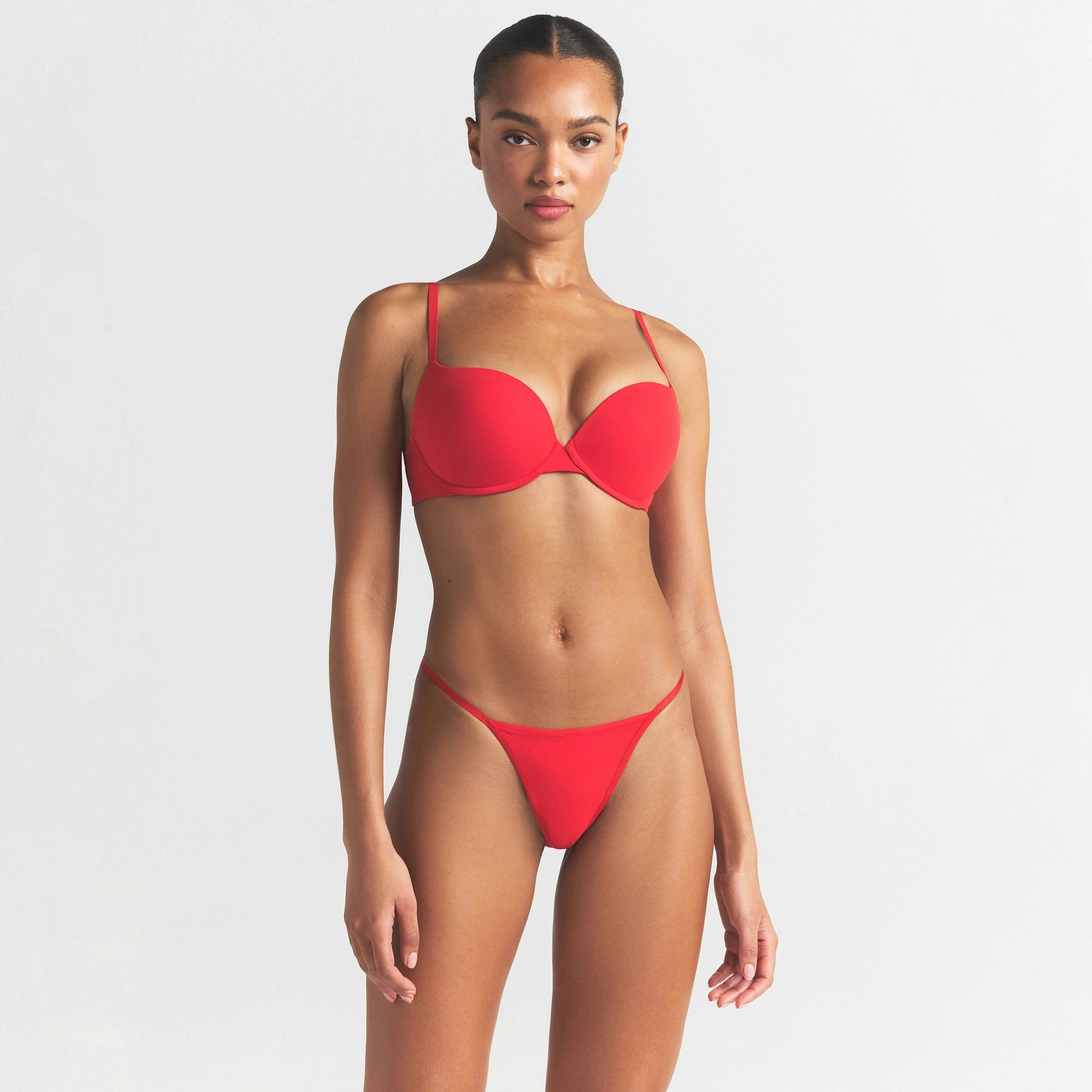 FITS EVERYBODY T-STRING THONG | CHERRY ON A MODEL SIDE VIEW @ | FOCUS: 0.0, 1.0, 0.9