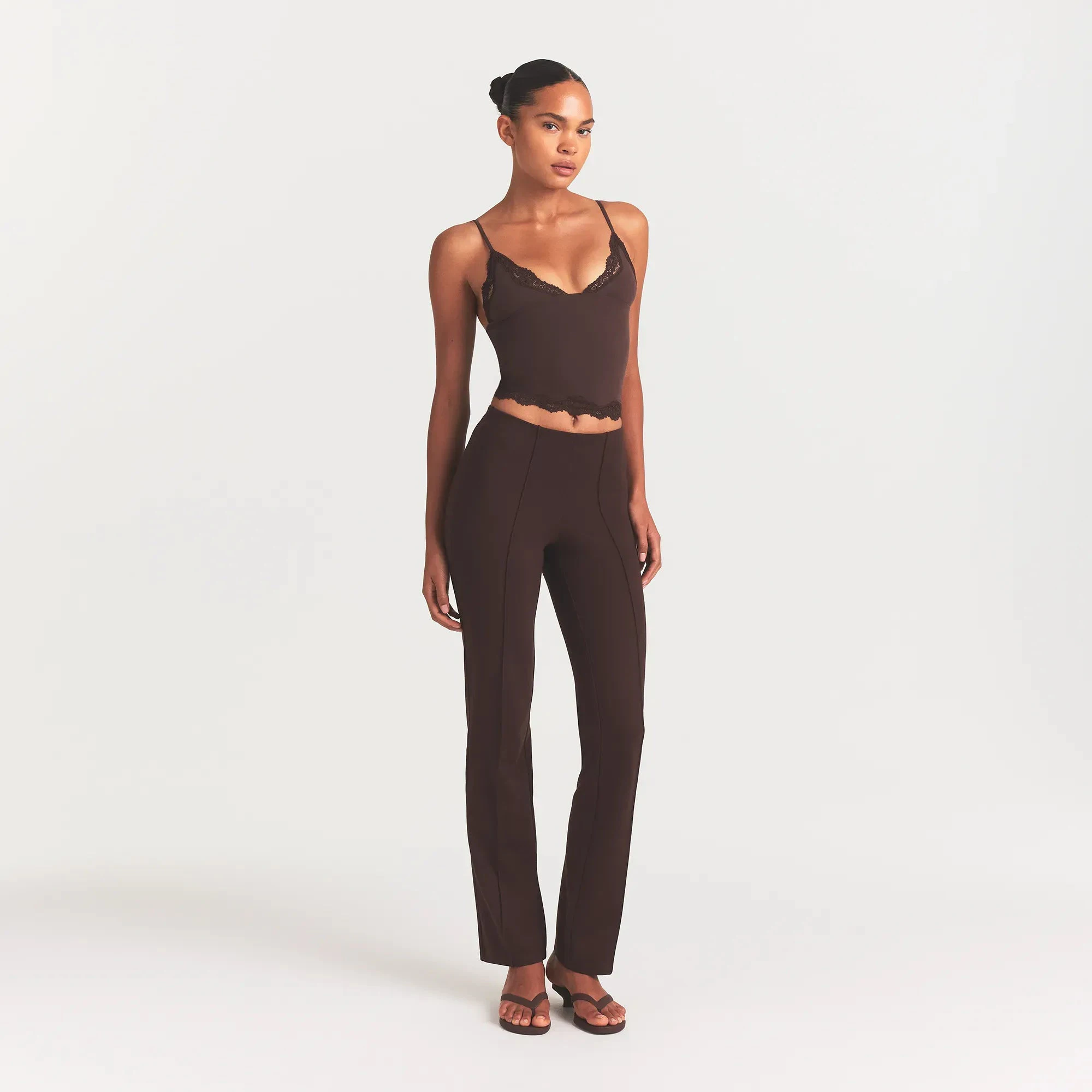 THE ESSENTIAL COLLECTION HIGH-WAISTED PINTUCK STRAIGHT PANT | ESPRESSO ON A MODEL FRONT VIEW @ | FOCUS: 0.0, 1.0, 0.9