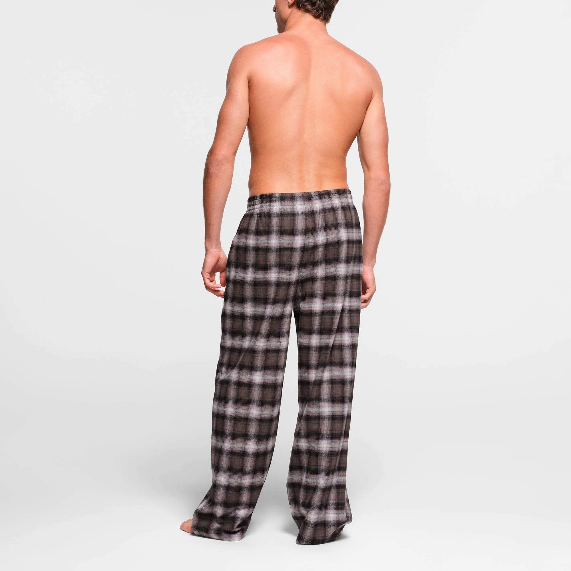 FLANNEL SLEEP MENS UNISEX PANT | ZINC PLAID ON A MODEL BACK VIEW