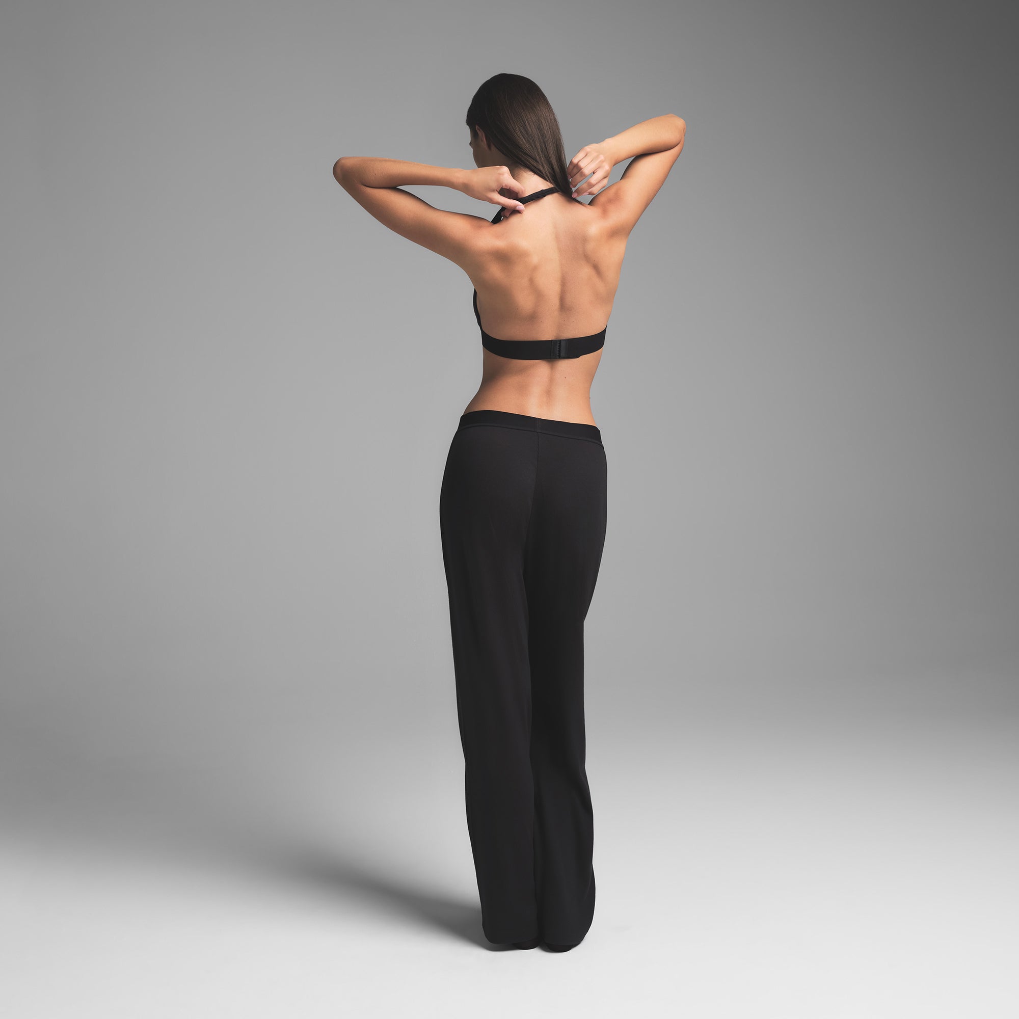 NILoS COTTON SATIN BACK CROTCH PANTS 炭黒2 - メルカリ