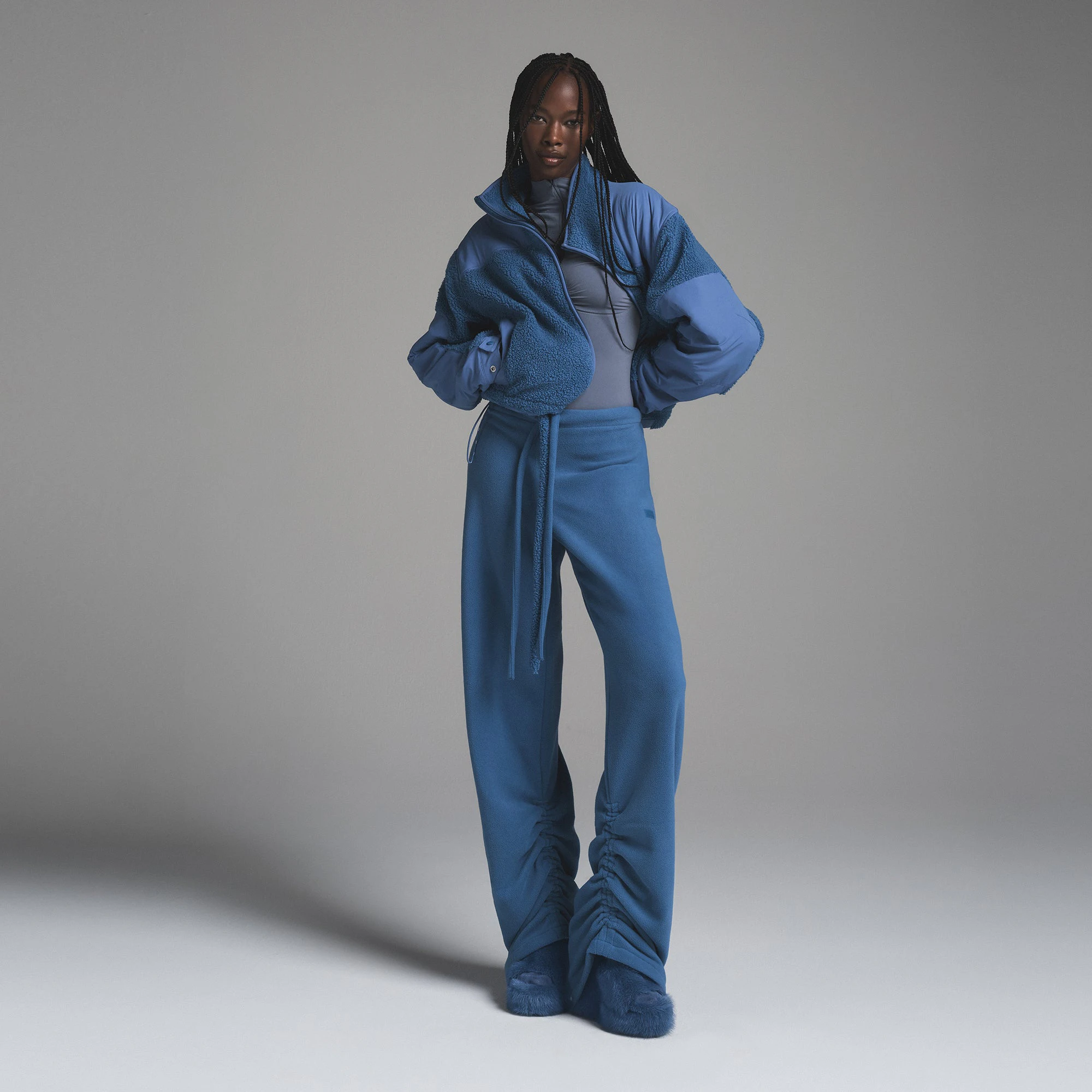 FLEECE LOUNGE OVERSIZED PANT | AZURE ON A MODEL FRONT VIEW | FOCUS: 0.0, 1.0, 0.9
