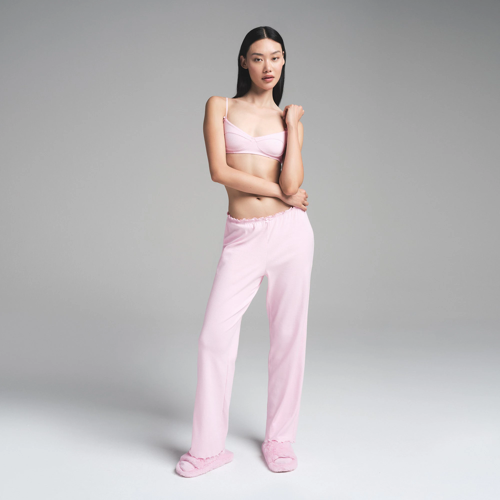 LOGO POINTELLE STRAIGHT LEG PANT | CHERRY BLOSSOM ON A MODEL FRONT VIEW | FOCUS: 0.0, 1.0, 0.9