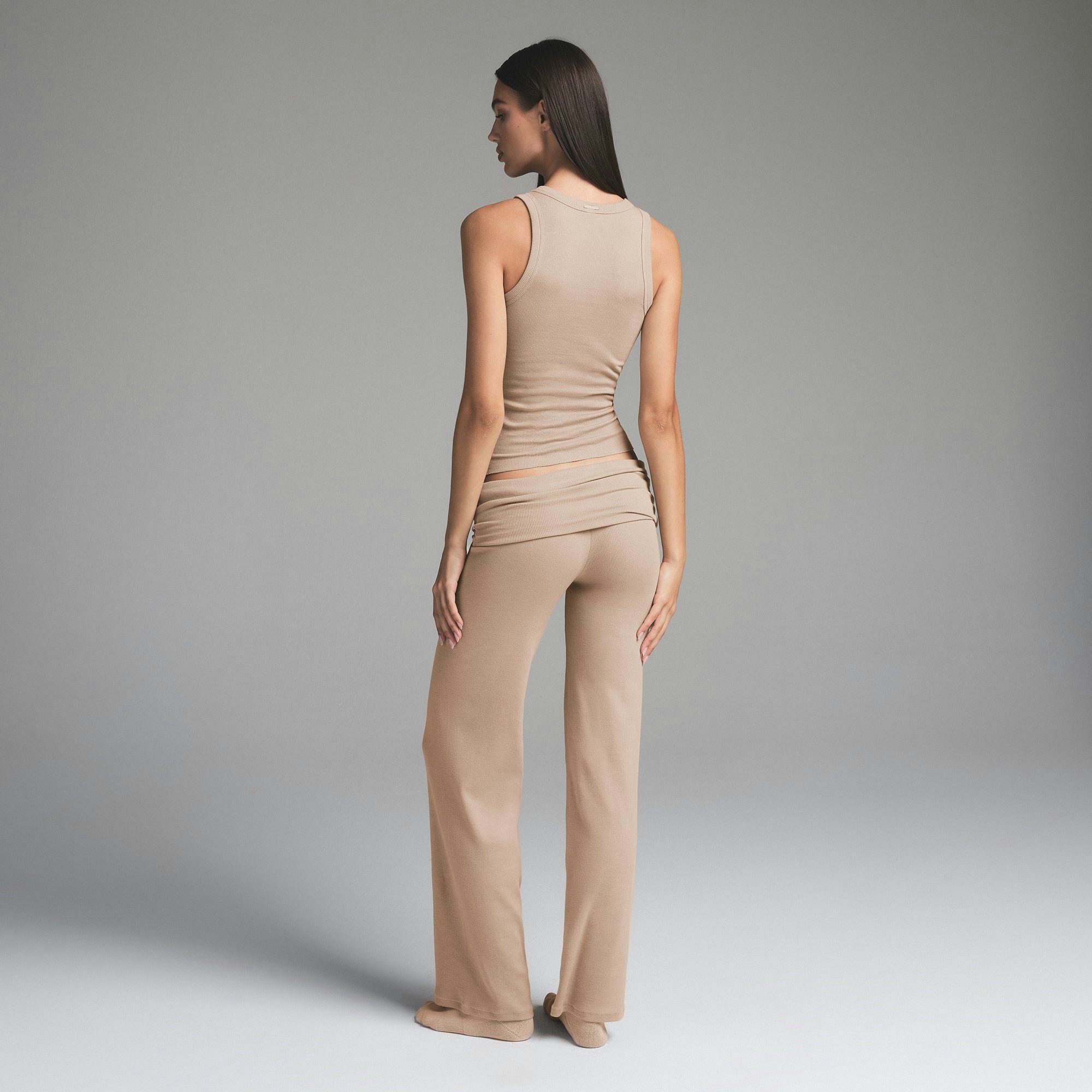 COTTON RIB FOLDOVER STRAIGHT LEG PANT | LATTE ON A MODEL SIDE VIEW | FOCUS: 0.0, 1.0, 0.9
