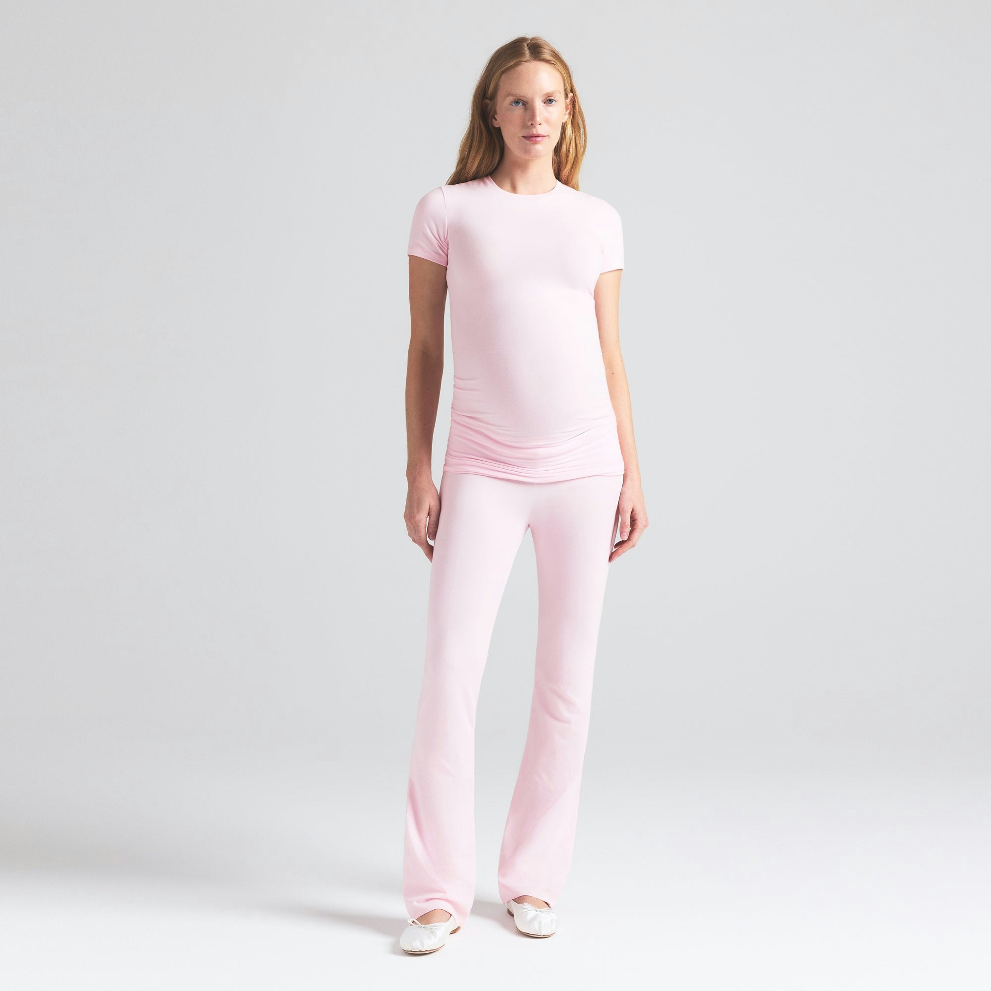 COTTON JERSEY MATERNITY FOLDOVER PANT | CHERRY BLOSSOM ON A MODEL FRONT VIEW | FOCUS: 0.0, 1.0, 0.9