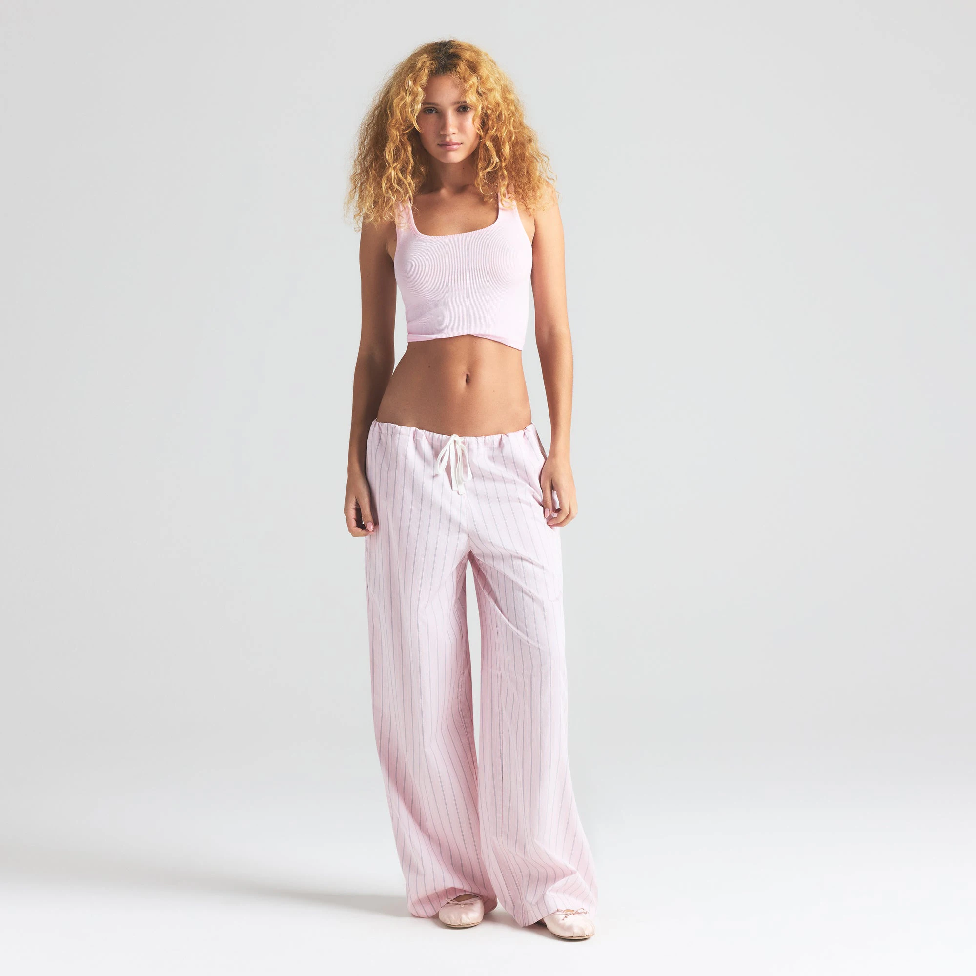 COTTON POPLIN STRAIGHT LEG PANT | PALE PINK AB PENCIL STRIPE ON A MODEL FRONT VIEW | FOCUS: 0.0, 1.0, 0.9