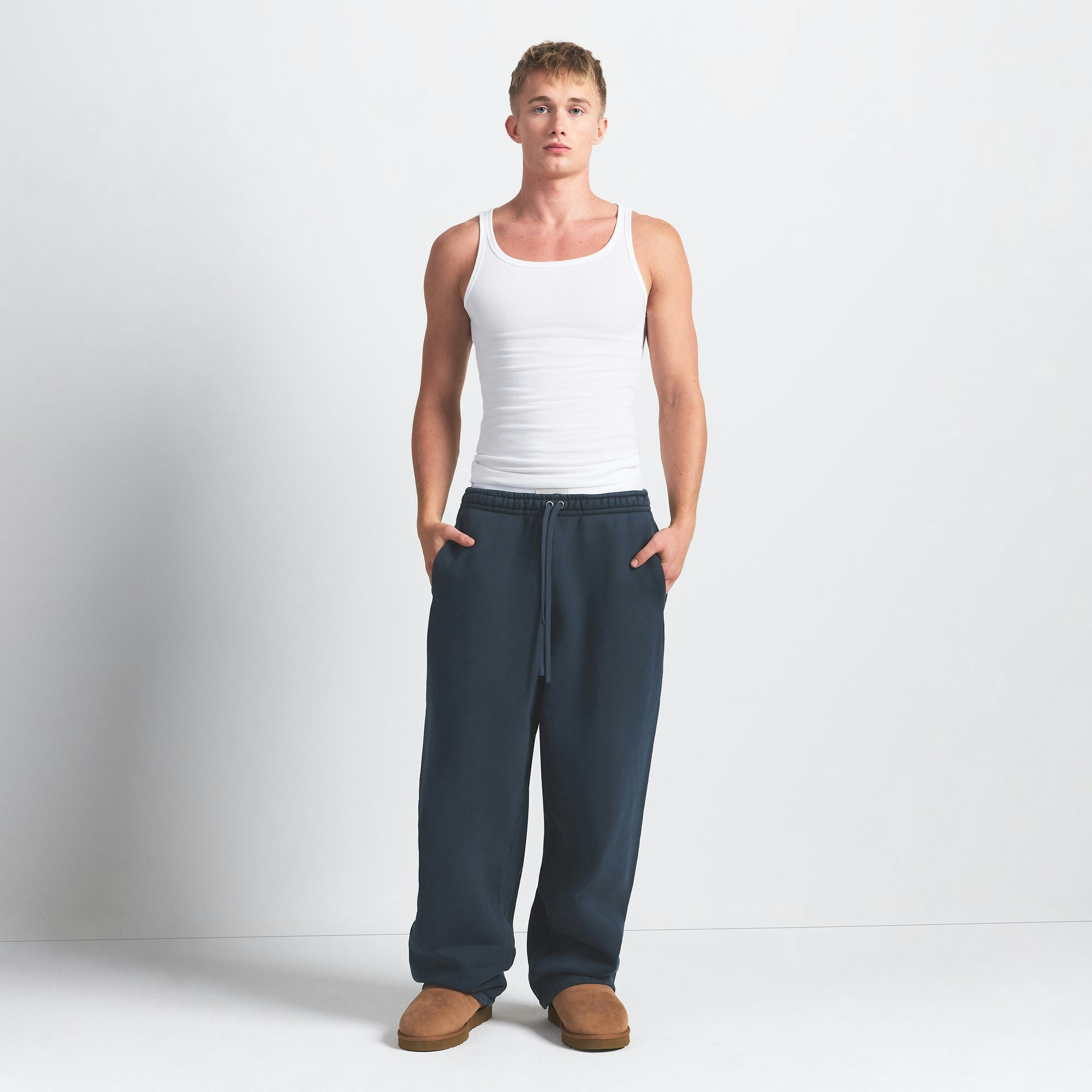 HEAVYWEIGHT FLEECE MENS STRAIGHT LEG PANT | NAVY ON A MODEL FRONT VIEW @ | FOCUS: 0.0, 1.0, 0.9