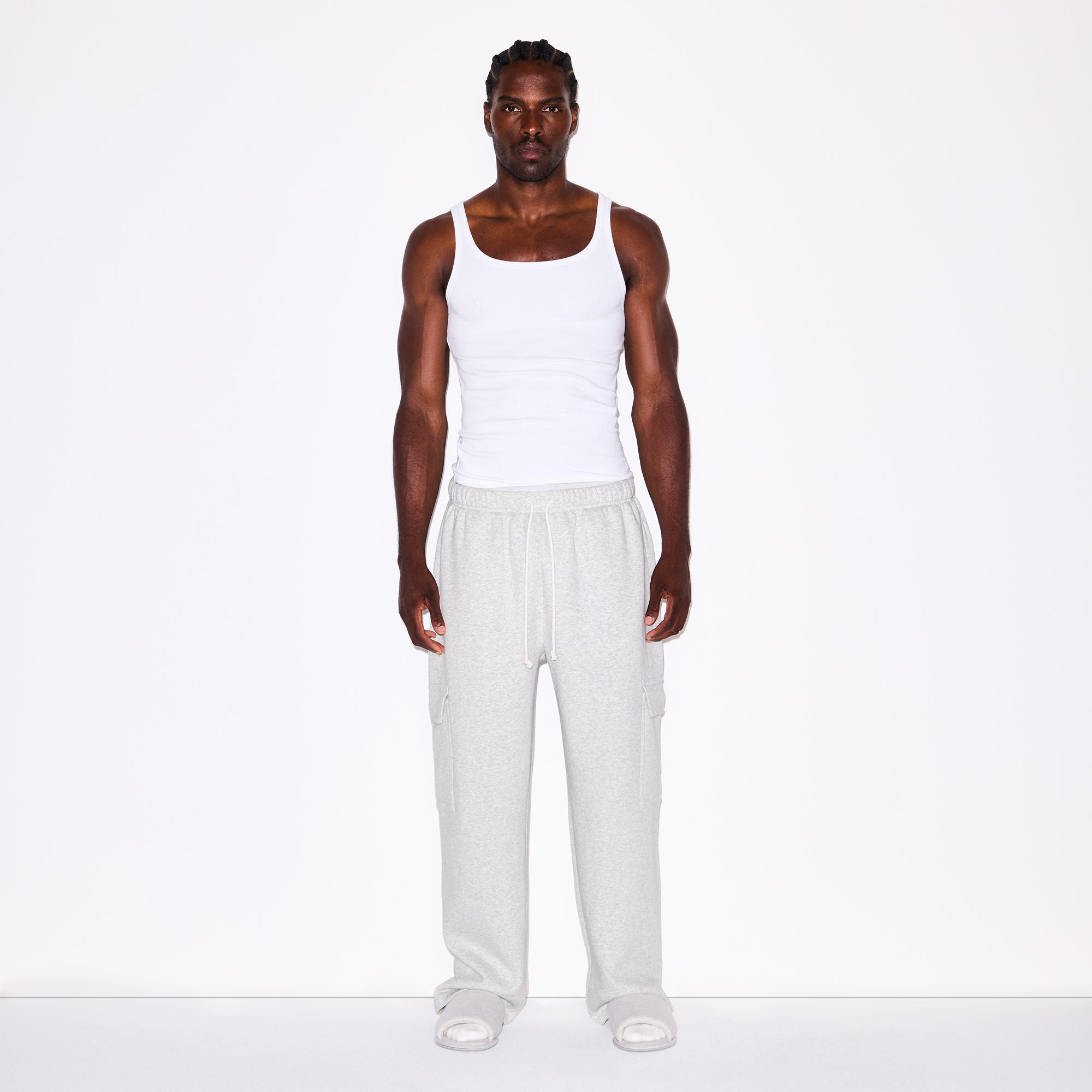 超美品 SY32 23A36 LIGHT STORM FLEECE PANTS Men's Armour Fleece® Storm Pants, Summit White / Black, X
