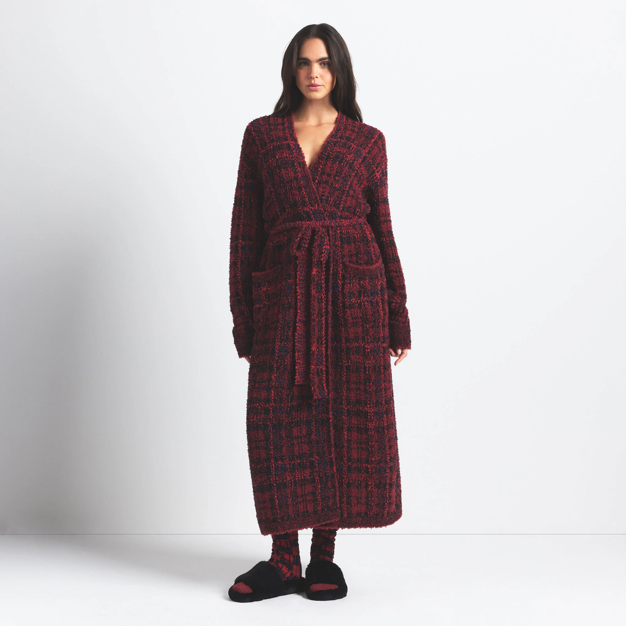 COZY KNIT UNISEX ROBE | MERLOT NAVY PLAID ON A MODEL FRONT VIEW @ | FOCUS: 0.0, 1.0, 0.9