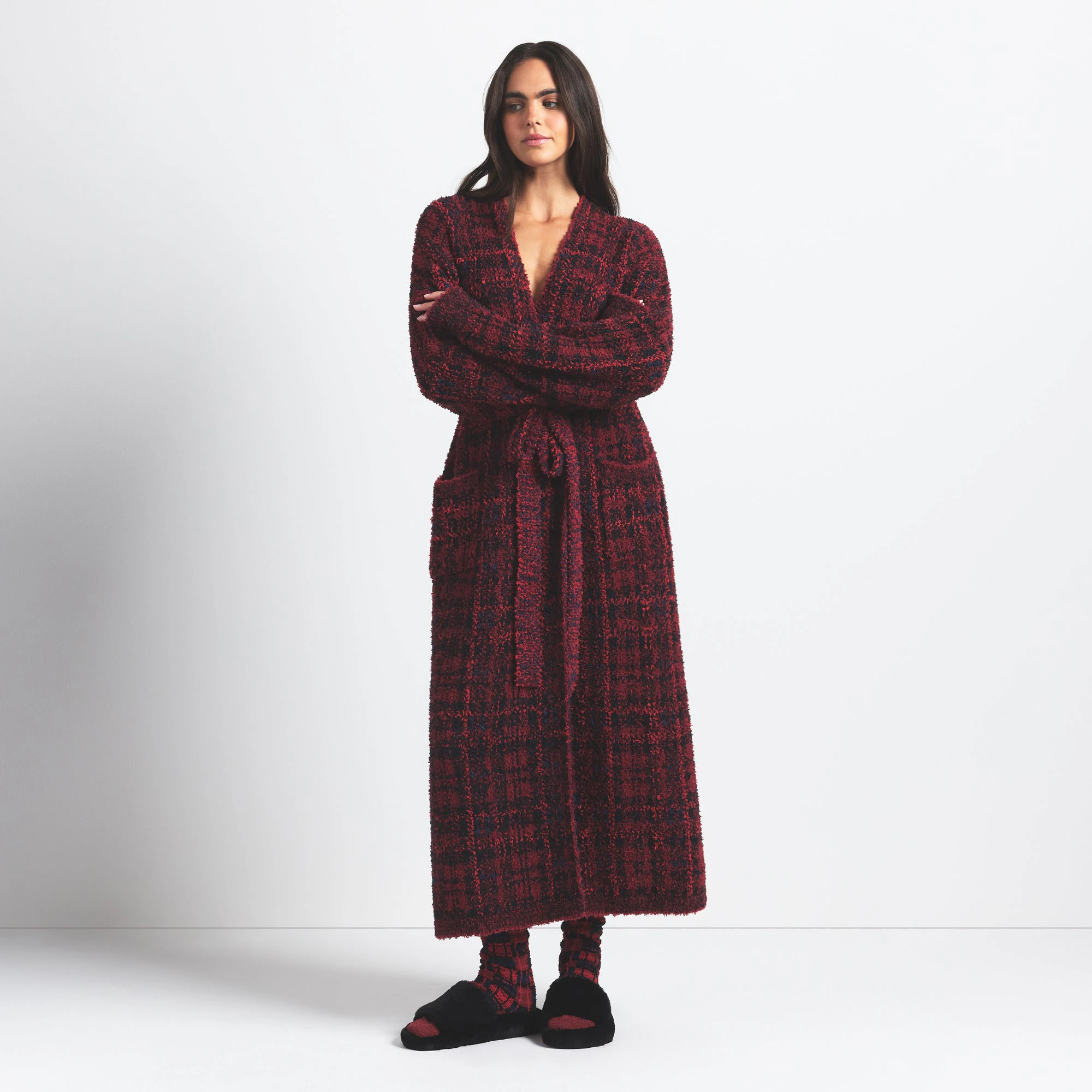 COZY KNIT UNISEX ROBE | MERLOT NAVY PLAID ON A MODEL FRONT VIEW @ | FOCUS: 0.0, 1.0, 0.9