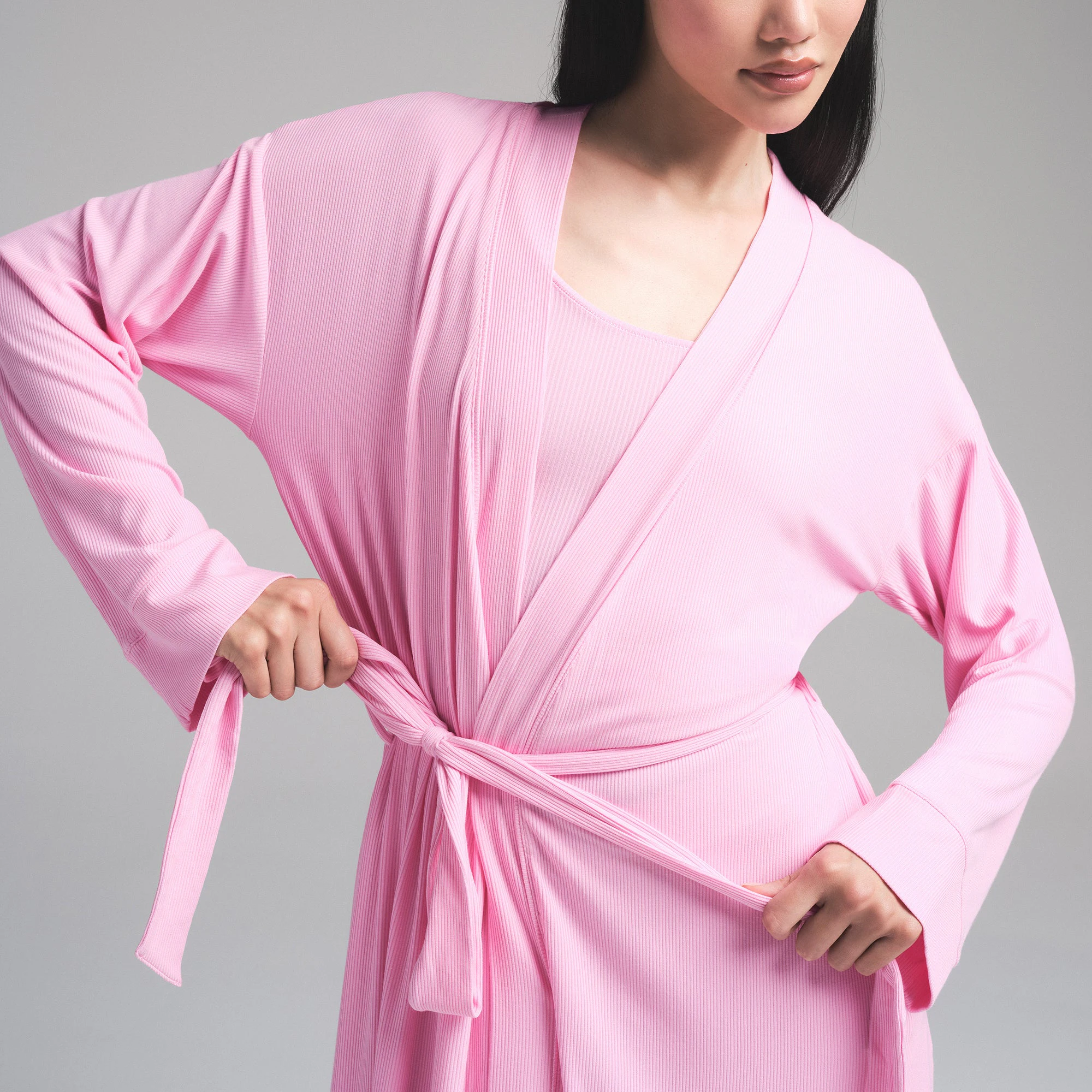 SOFT LOUNGE LONG ROBE | BUBBLE GUM ON A MODEL SIDE VIEW | FOCUS: 0.0, 1.0, 0.9