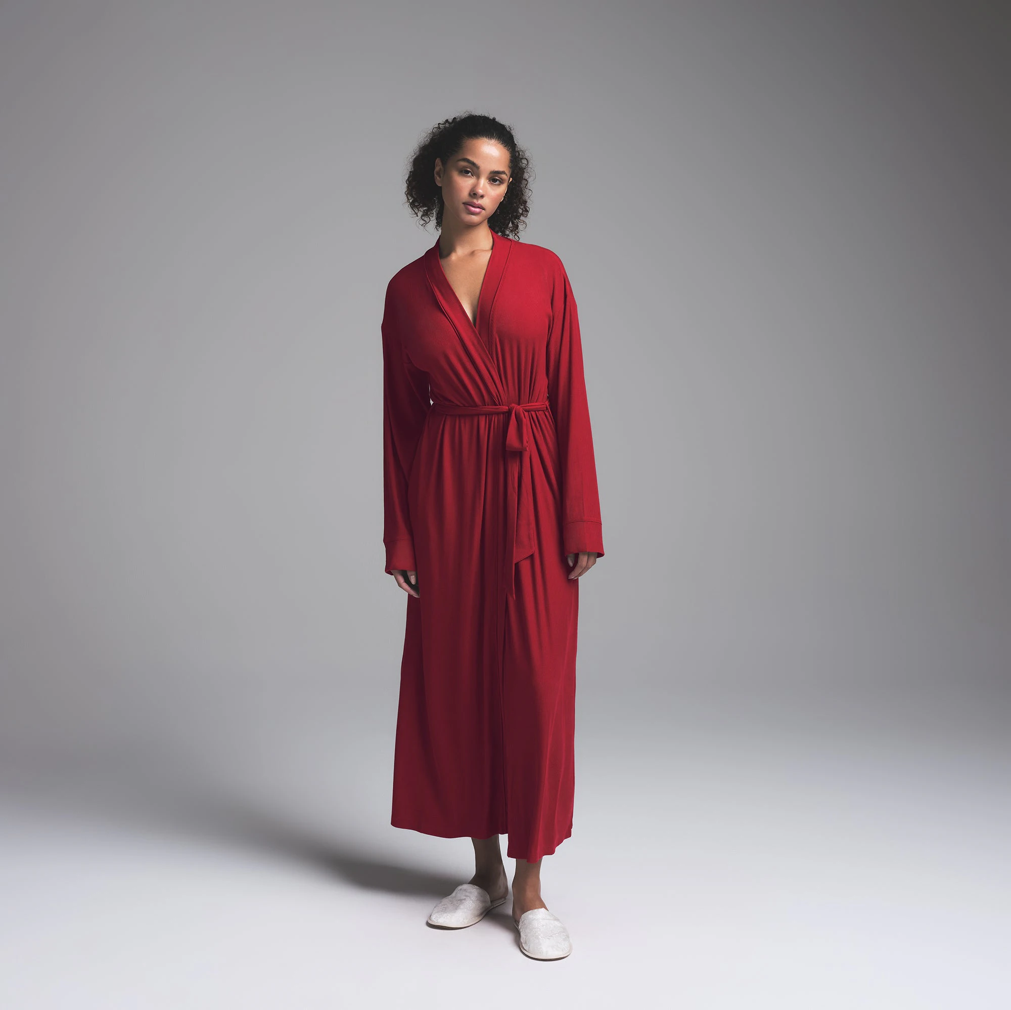 SOFT LOUNGE LONG ROBE | BRICK ON A MODEL FRONT VIEW | FOCUS: 0.0, 1.0, 0.9