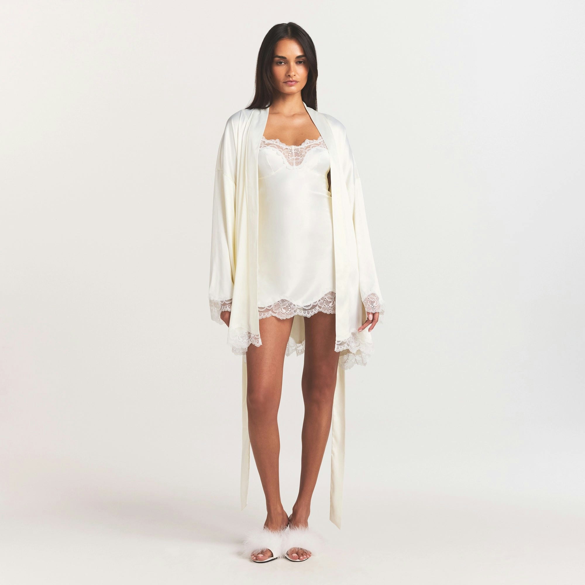 WOVEN SHINE LACE ROBE | IVORY ON A MODEL FRONT VIEW @ | FOCUS: 0.0, 1.0, 0.9