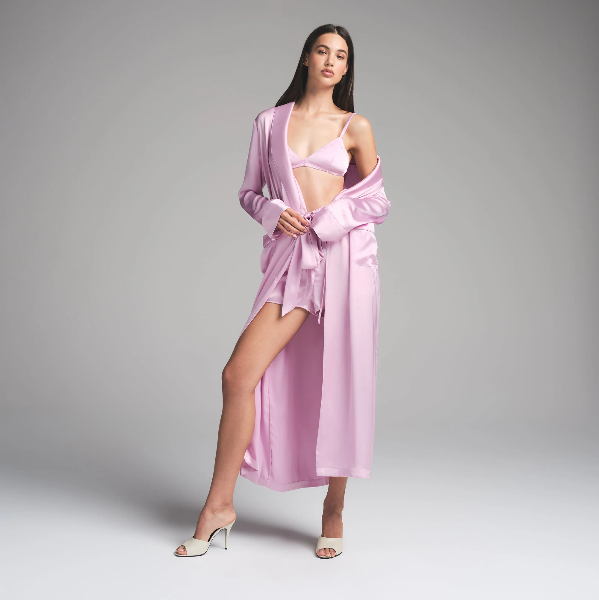 WOVEN SHINE LONG ROBE | PINK ROSE ON A MODEL FRONT VIEW | FOCUS: 0.0, 1.0, 0.9