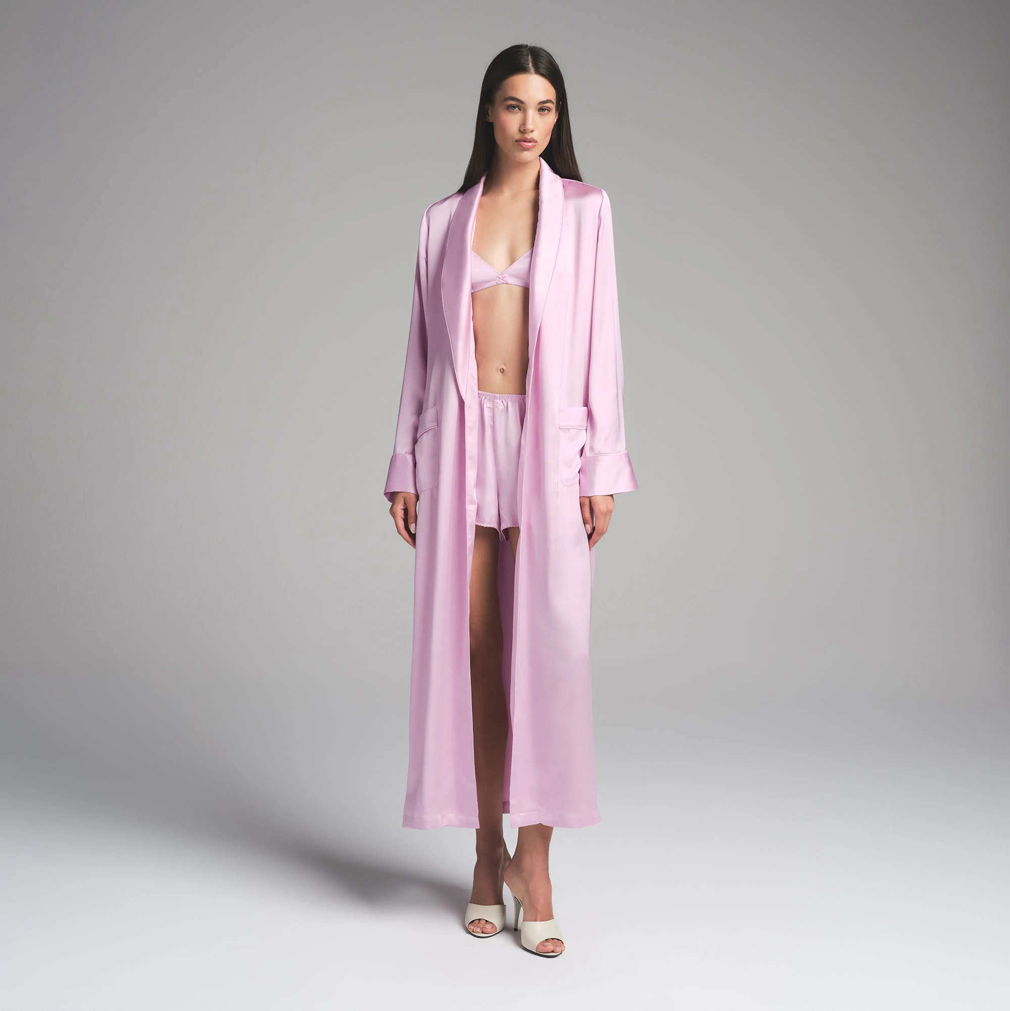WOVEN SHINE LONG ROBE | PINK ROSE ON A MODEL FRONT VIEW | FOCUS: 0.0, 1.0, 0.9