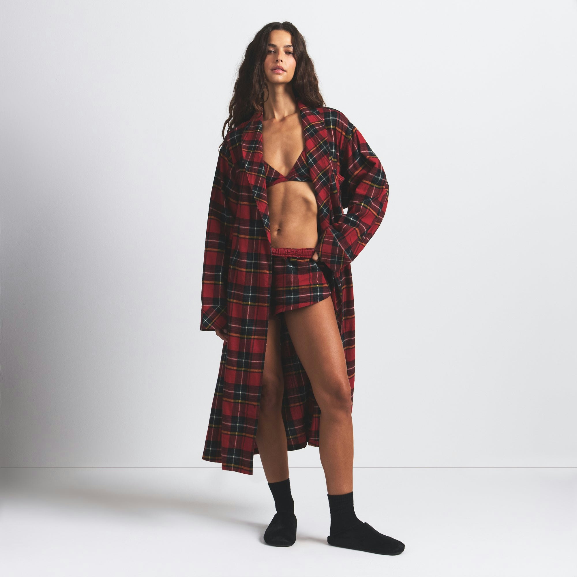FLANNEL SLEEP LONG ROBE | RED HOLIDAY PLAID ON A MODEL FRONT VIEW @ | FOCUS: 0.0, 1.0, 0.9