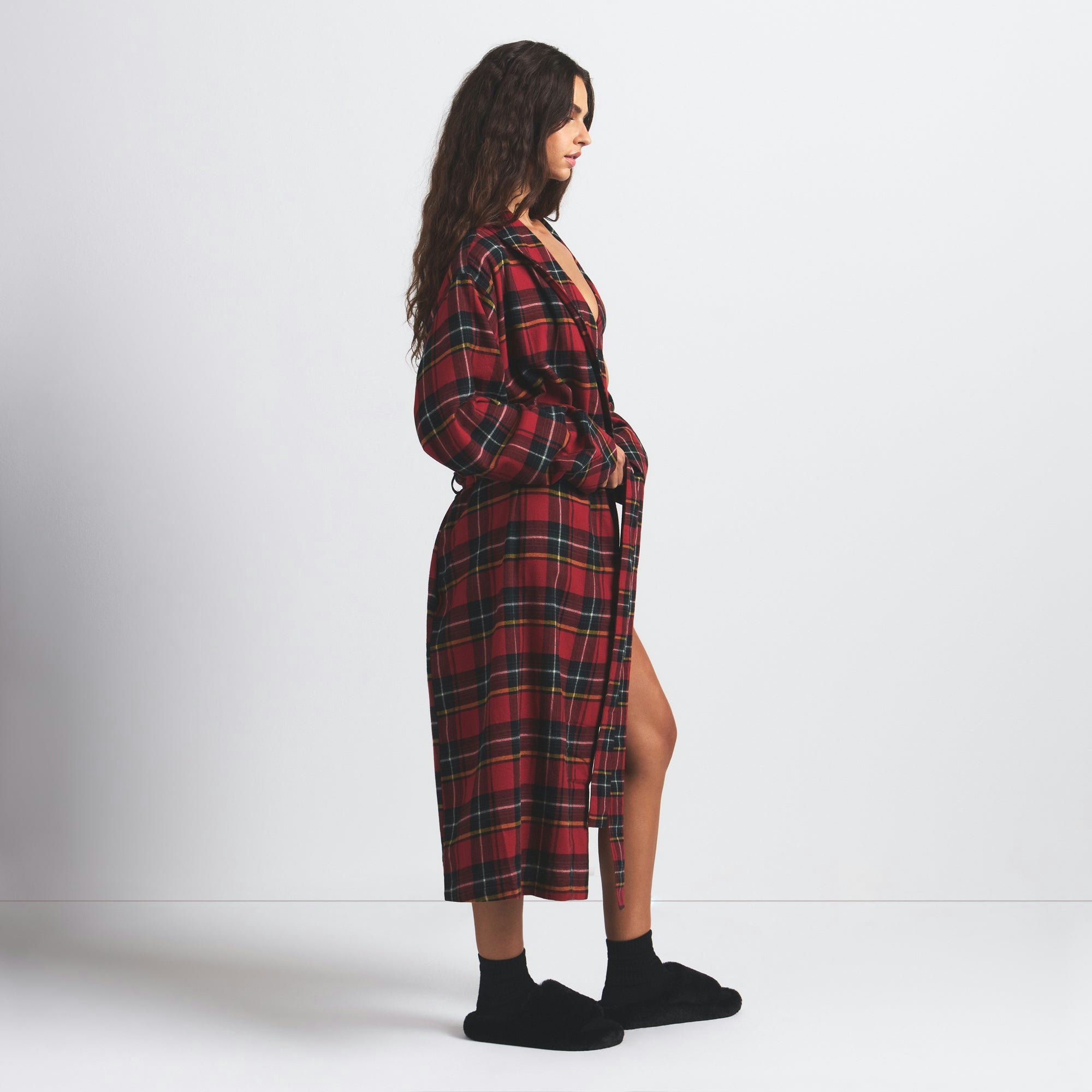 FLANNEL SLEEP LONG ROBE | RED HOLIDAY PLAID ON A MODEL FRONT VIEW @ | FOCUS: 0.0, 1.0, 0.9