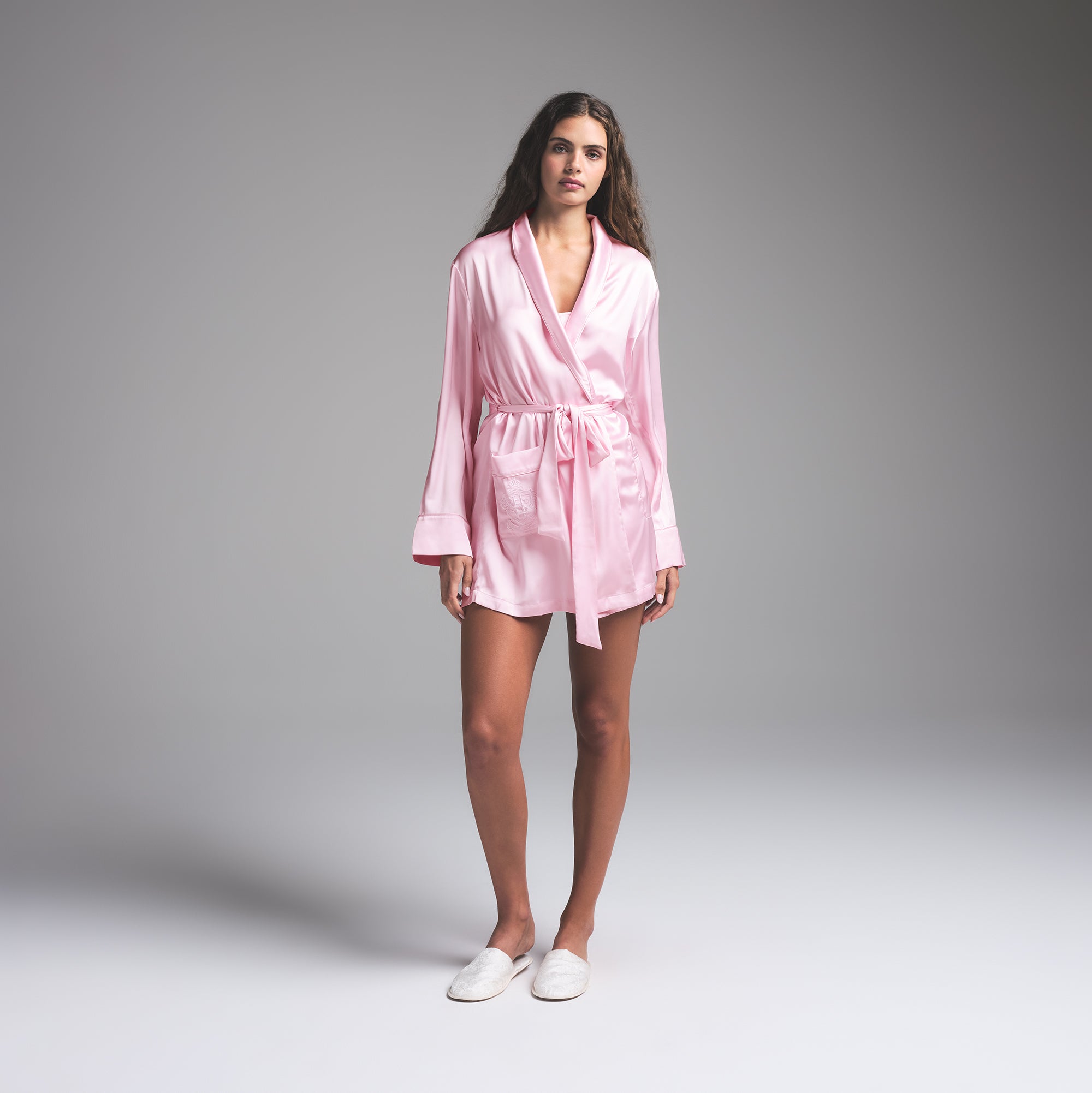 SKIMS HOTEL SHINE ROBE BABY PINK