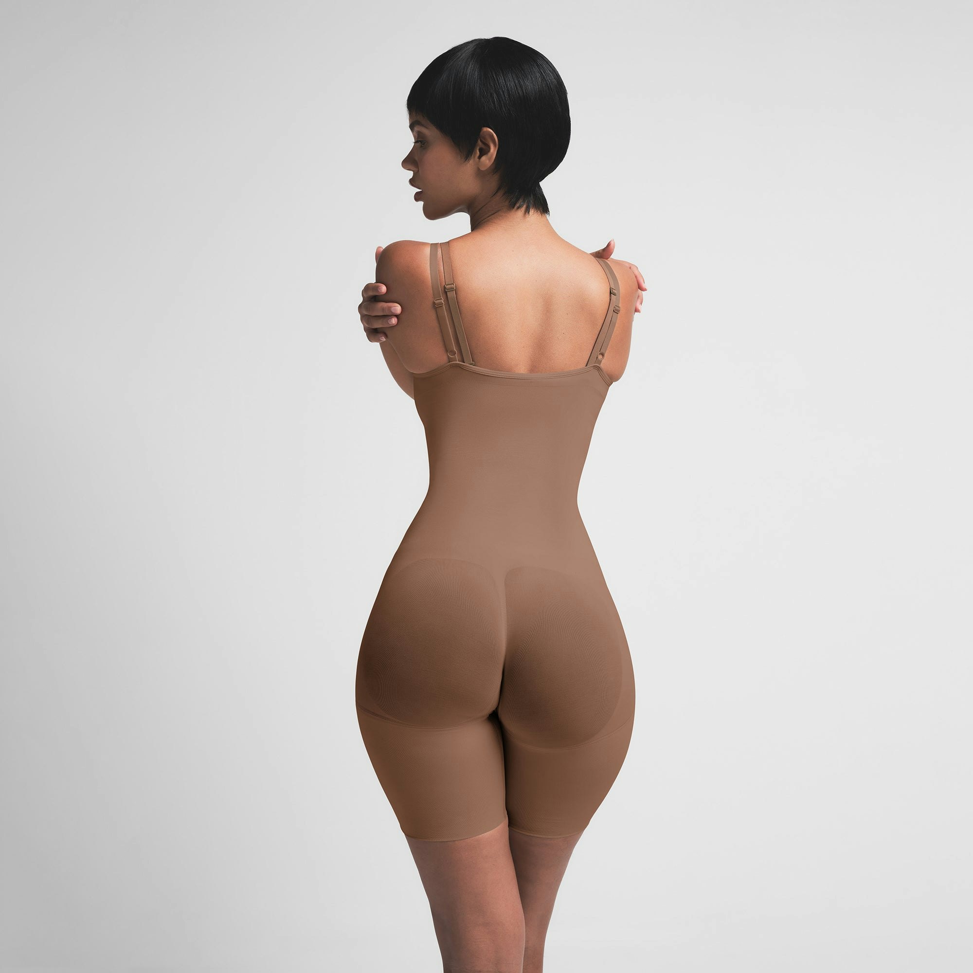 SEAMLESS SCULPT BUTT LIFTING OPEN BUST BODYSUIT | JASPER ON A MODEL BACK VIEW | FOCUS: 0.0, 1.0, 0.9