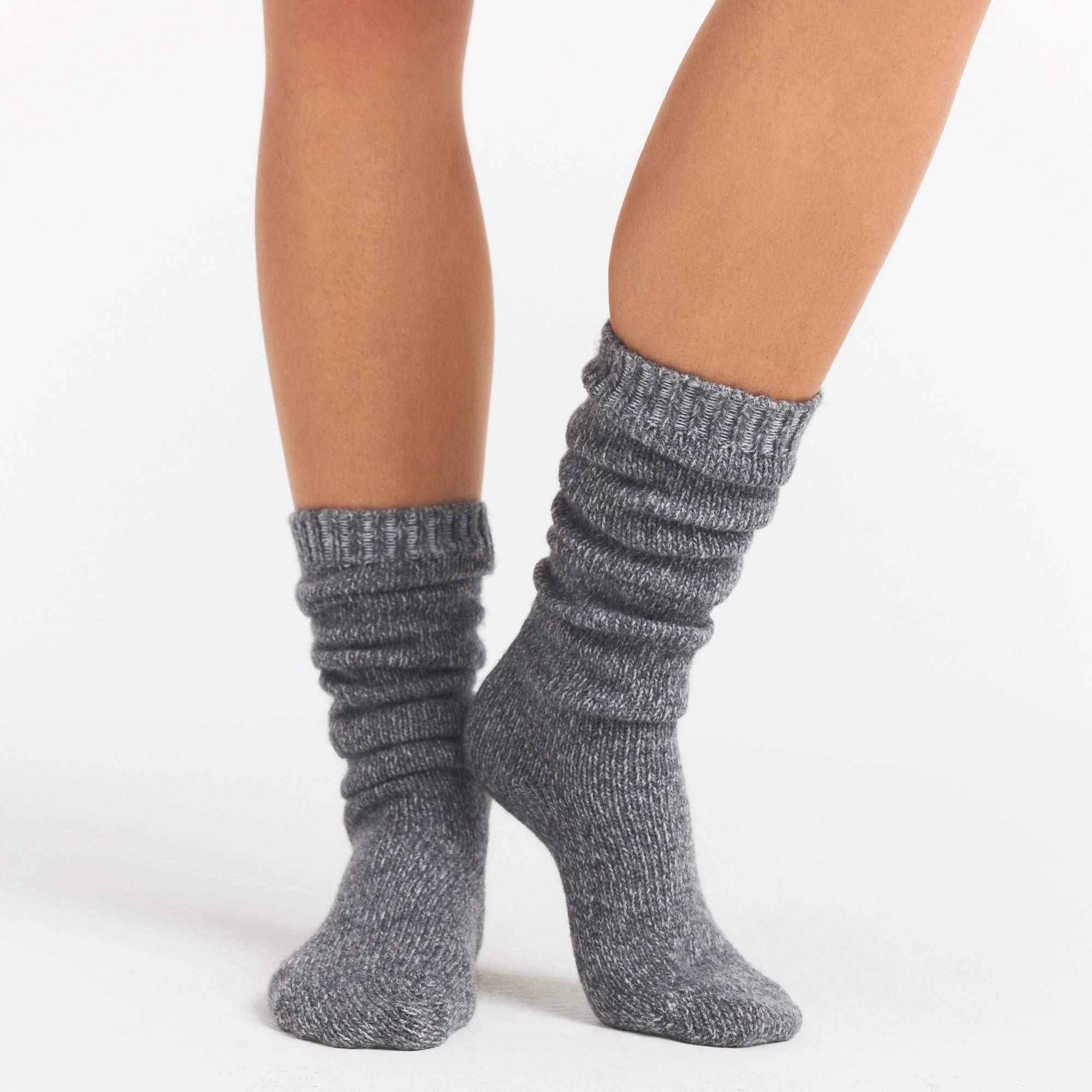 TWEED KNIT SLOUCH SOCK | DARK HEATHER GREY ON A MODEL SIDE VIEW @ | FOCUS: 0.0, 1.0, 0.9