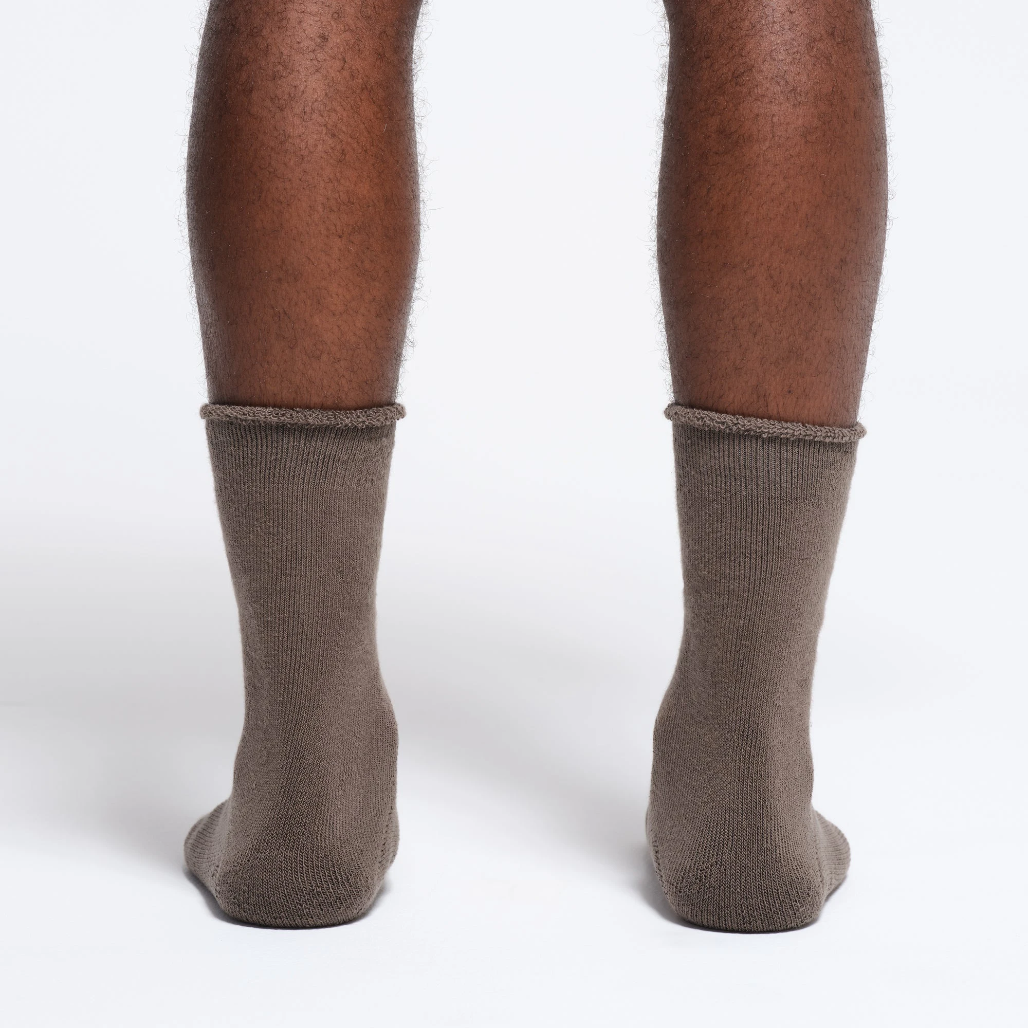 MENS LOUNGE SOCK | AMETHYST ON A MODEL BACK VIEW