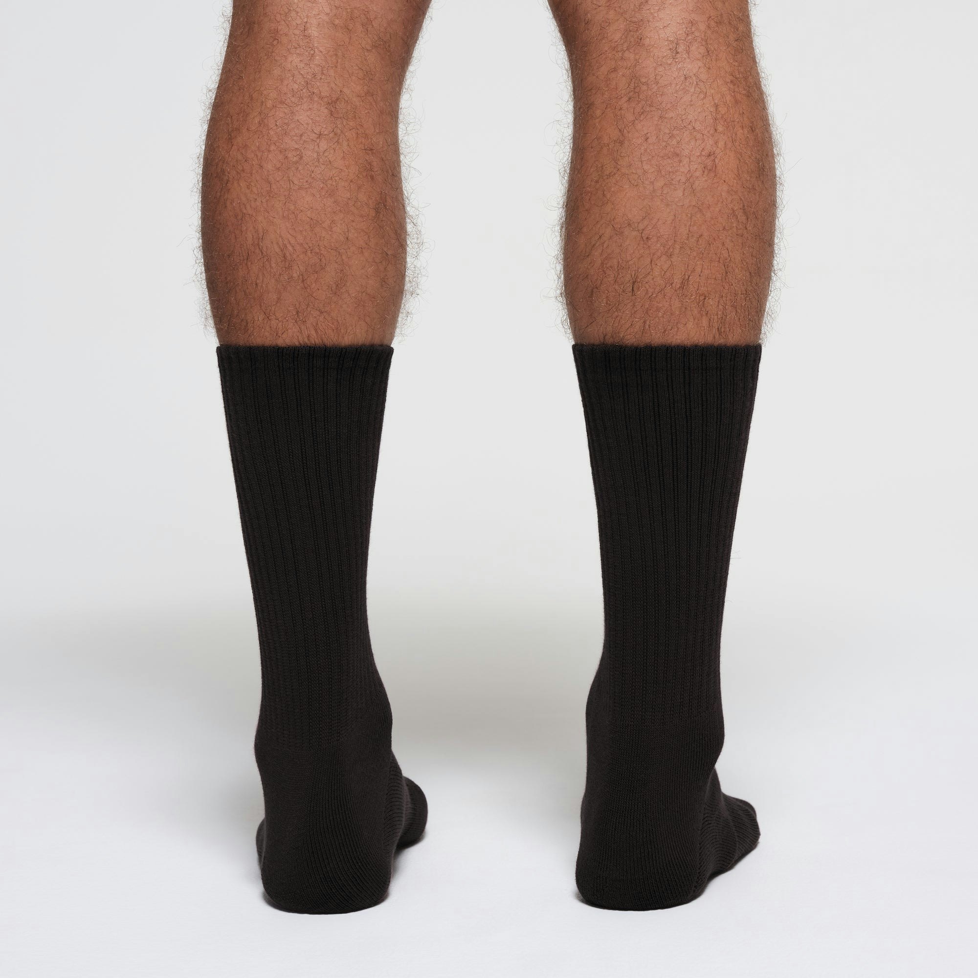 MENS TUBE CREW SOCK 3-PACK | ONYX ON A MODEL BACK VIEW