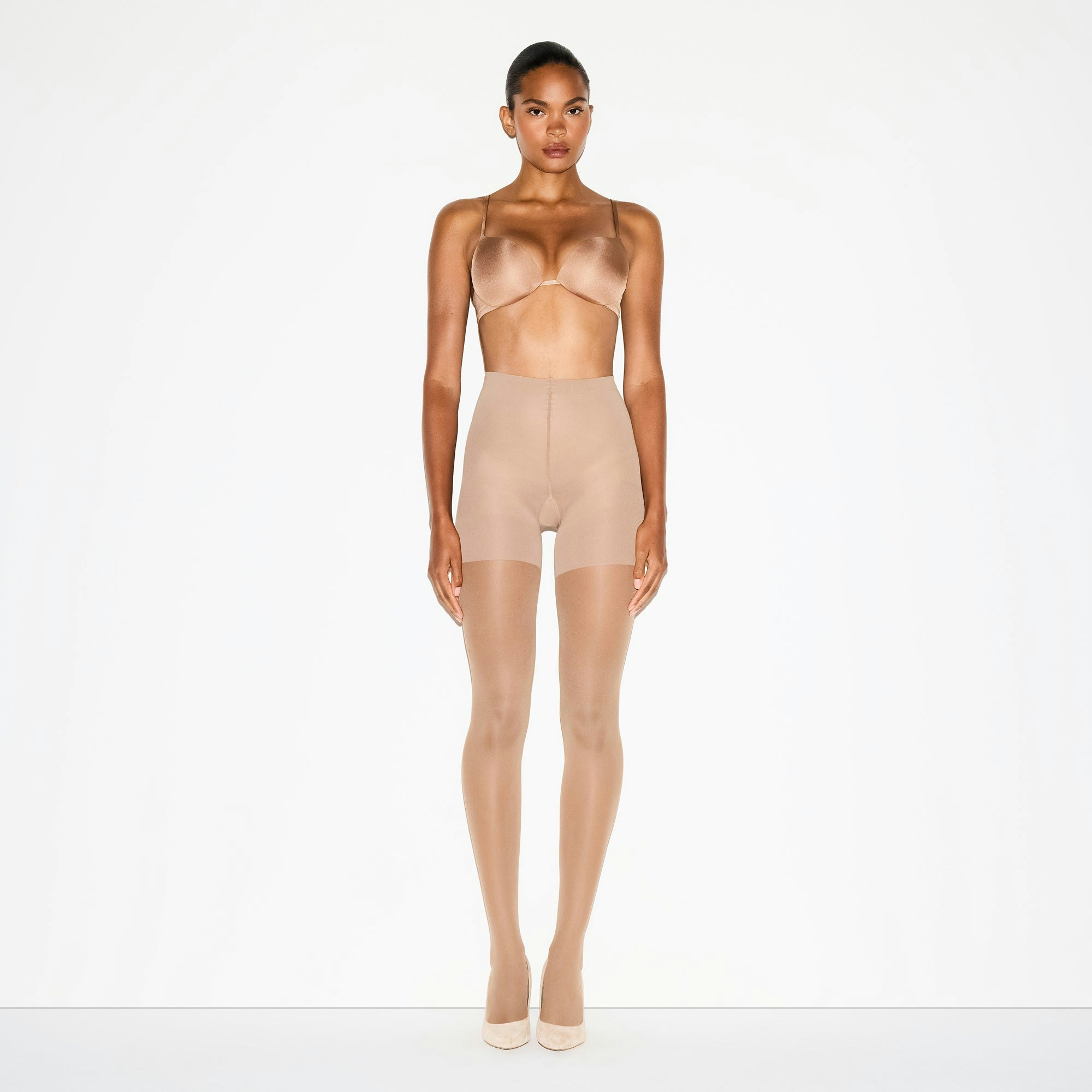 HOSIERY SHAPING TIGHTS | SIENNA ON A MODEL FRONT VIEW @ | FOCUS: 0.0, 1.0, 0.9 | FOCUS: 0.0, 1.0, 0.9