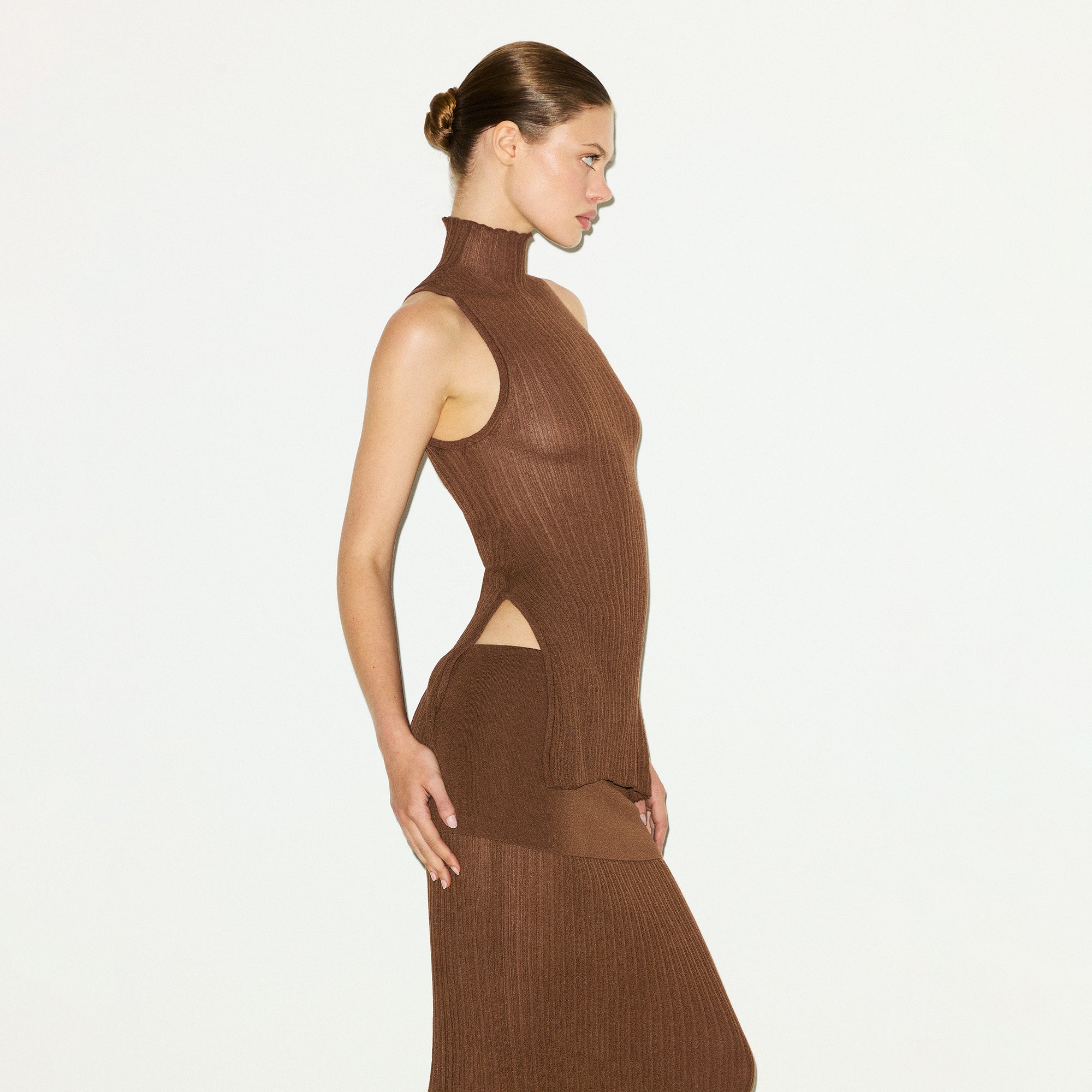 SHEER KNIT FOLDOVER LONG SKIRT | BISON