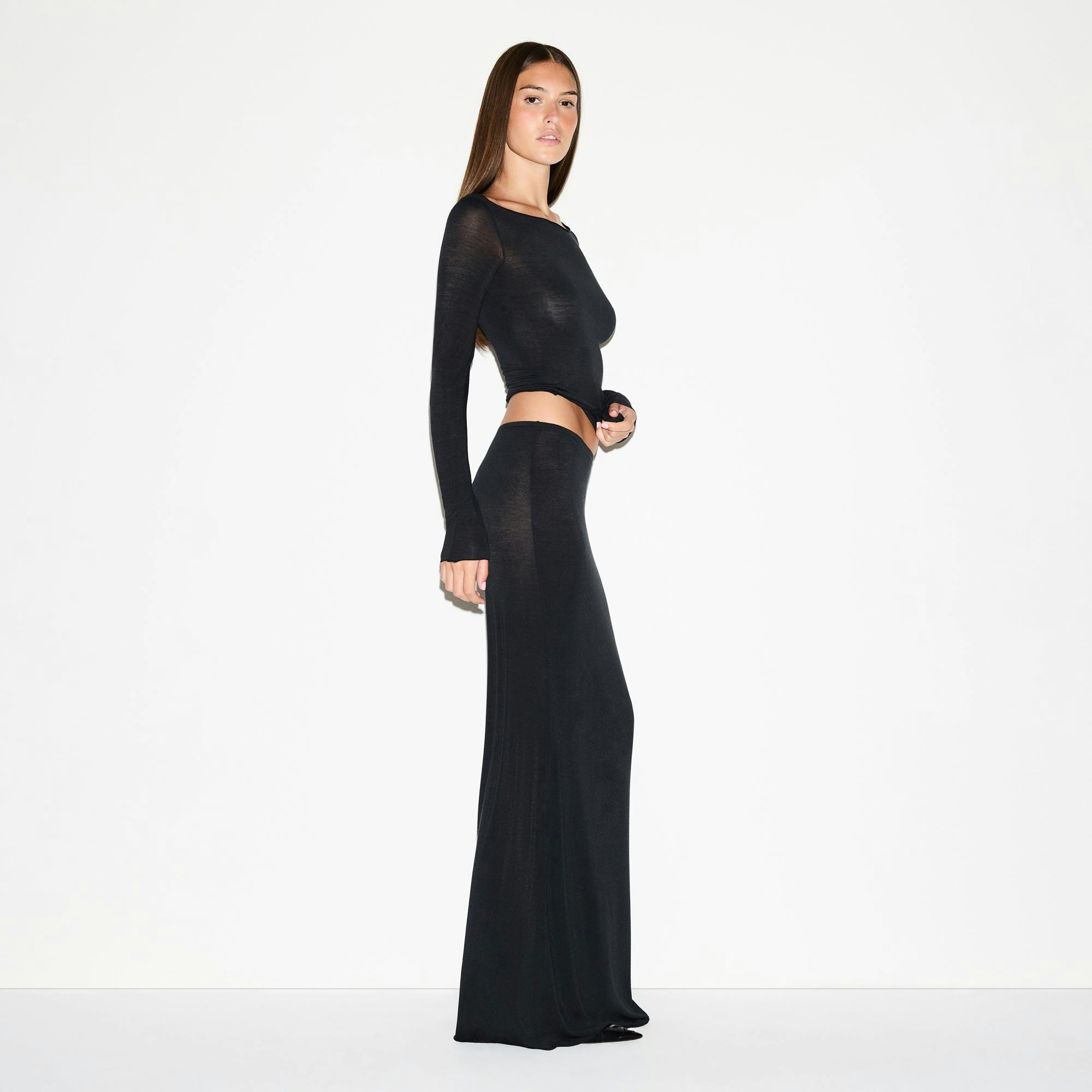 SHEER MODAL LONG SKIRT | ONYX ON A MODEL FRONT VIEW @ | FOCUS: 0.0, 1.0, 0.9