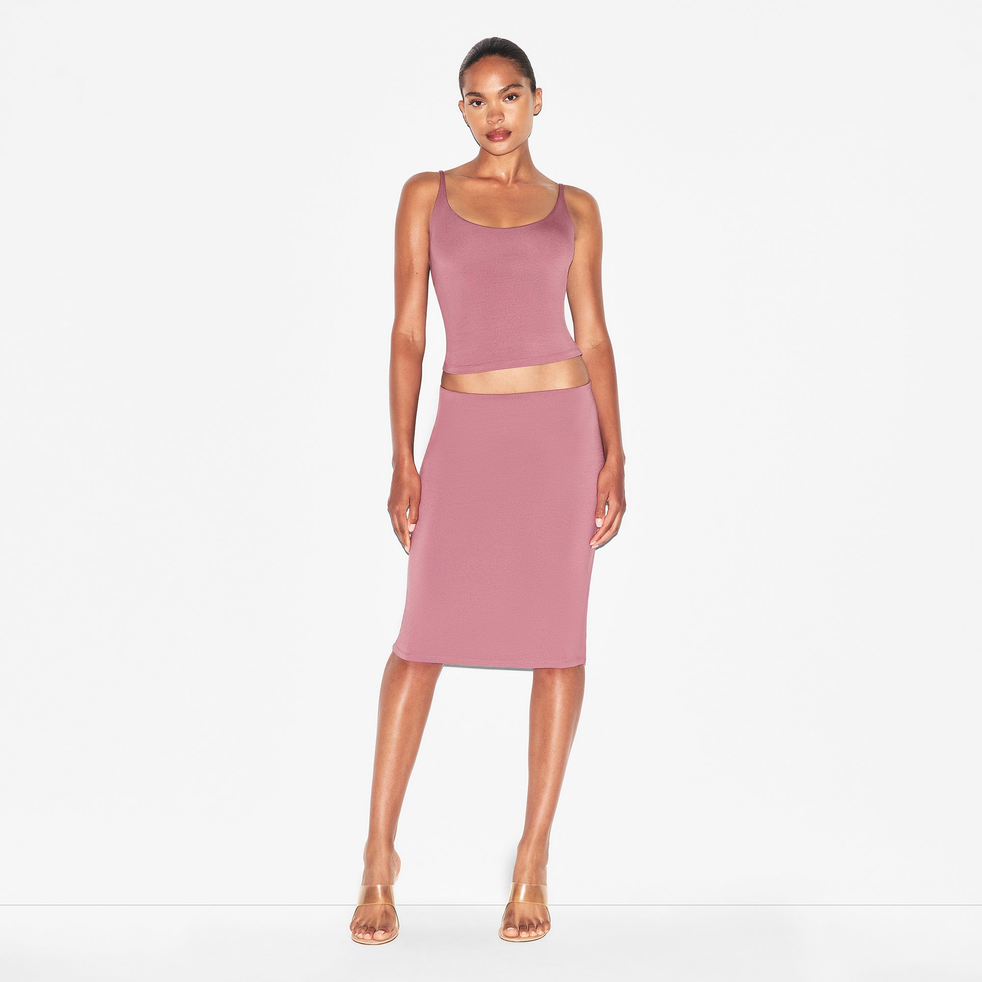SMOOTH LAYERS MIDI SKIRT | REDWOOD ON A MODEL FRONT VIEW | FOCUS: 0.0, 1.0, 0.9