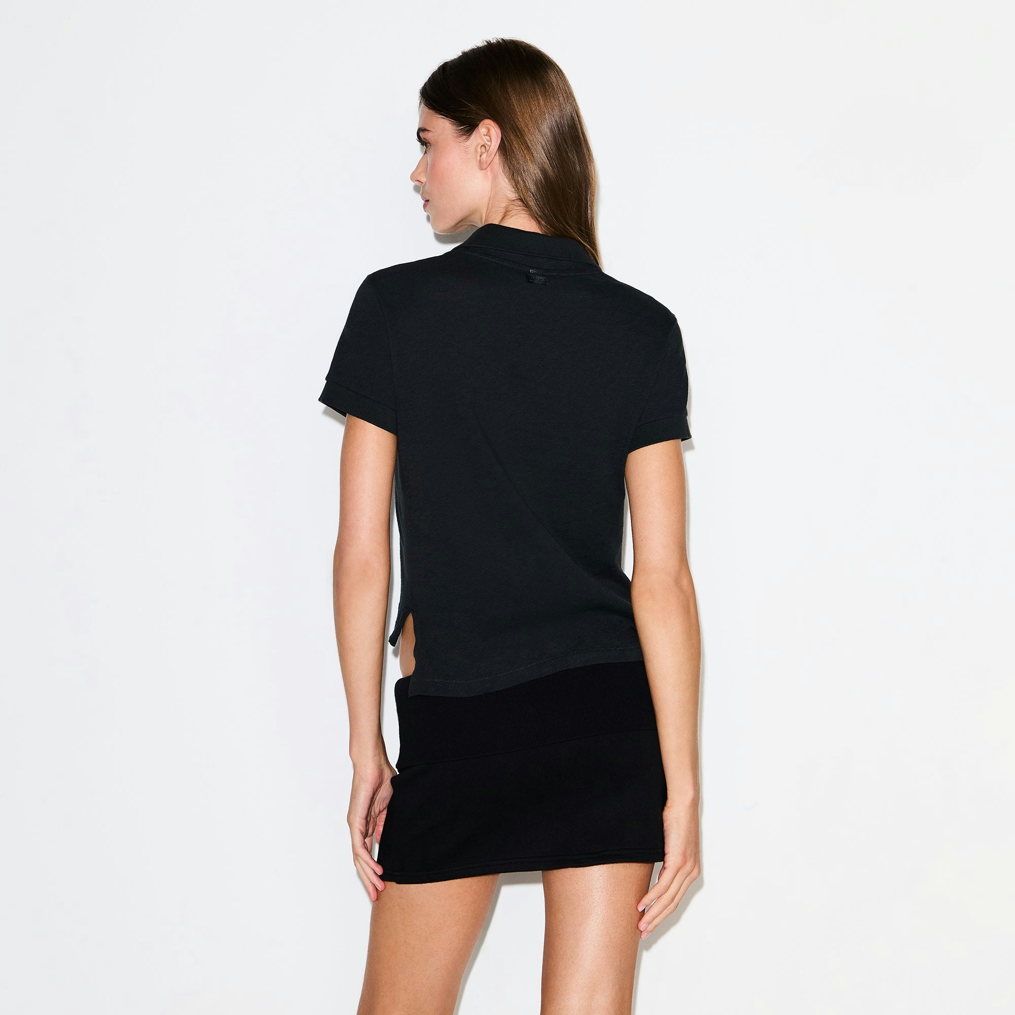 COTTON FLEECE FOLDOVER MINI SKIRT | ONYX ON A MODEL BACK VIEW @ | FOCUS: 0.0, 1.0, 0.9
