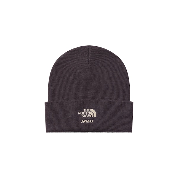 THE NORTH FACE X SKIMS BEANIE | PHOENIX FLAT ON A WHITE BACKGROUND | FLT