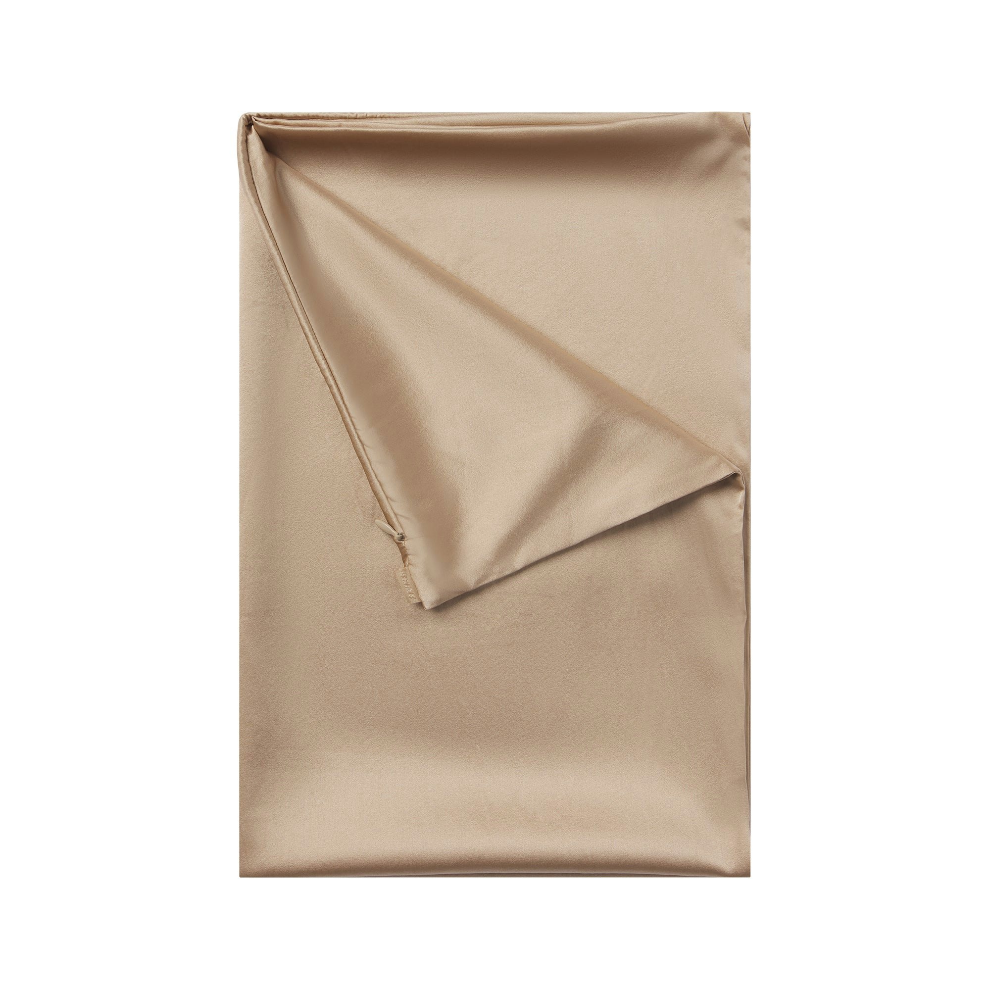 SILK PILLOWCASE | HONEY FLAT ON A WHITE BACKGROUND | FLT