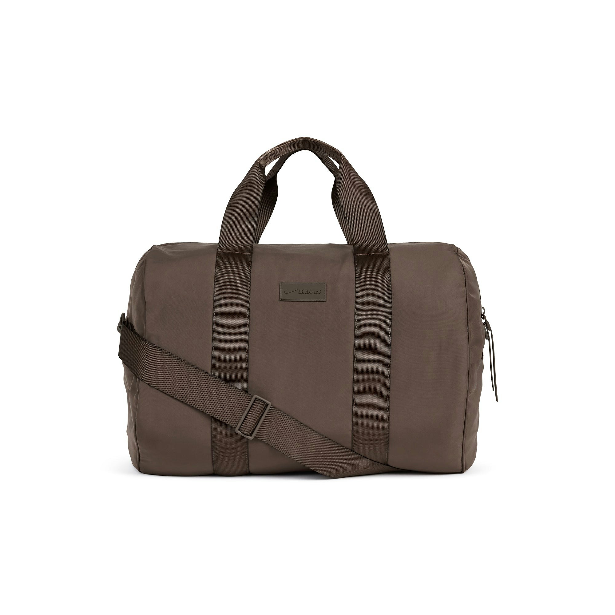 NikeSKIMS PUFFER GYM BAG | PHOENIX FLAT ON A WHITE BACKGROUND | FLT