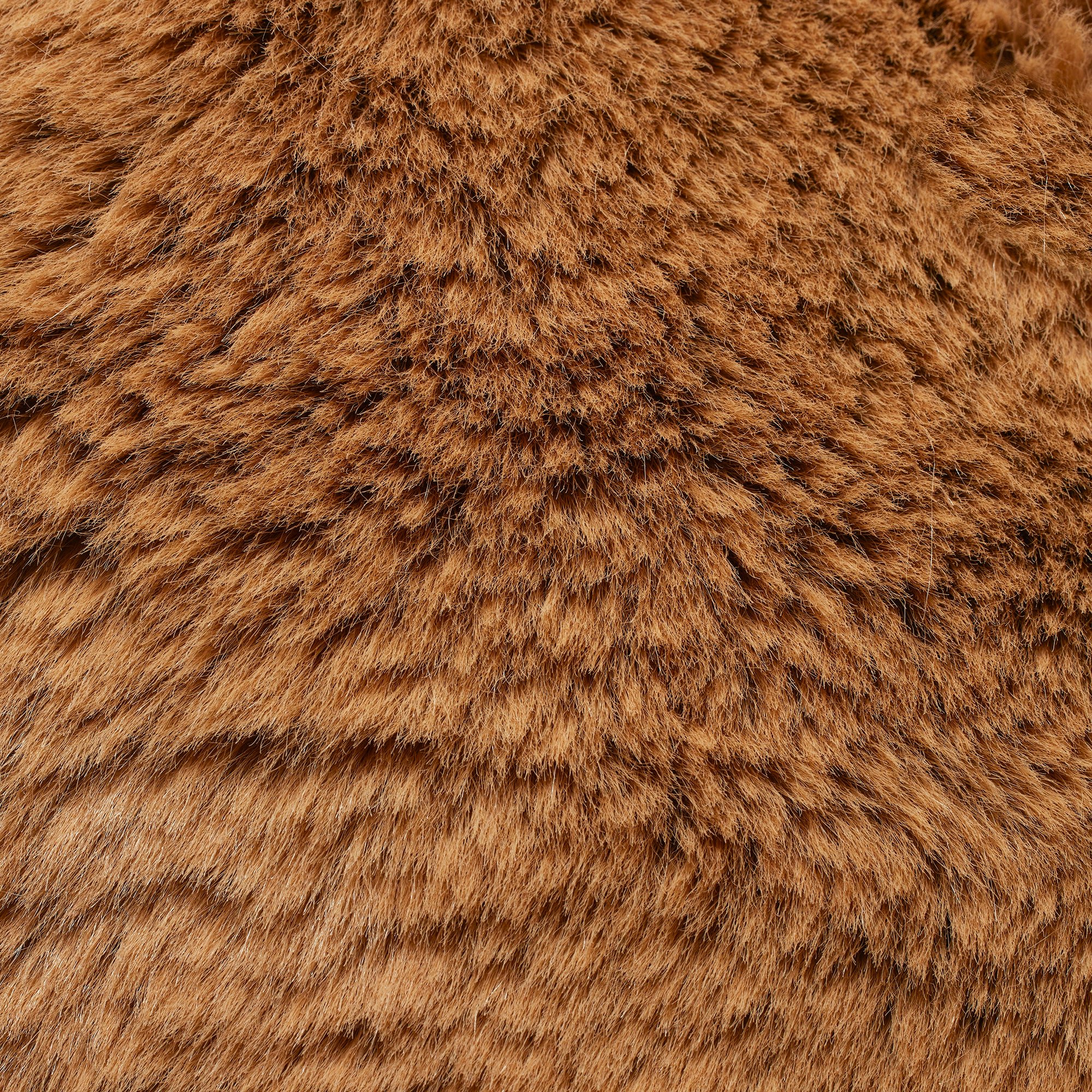 FAUX FUR JUMBO TOTE | CAMEL ADDITIONAL FABRIC DETAILS
