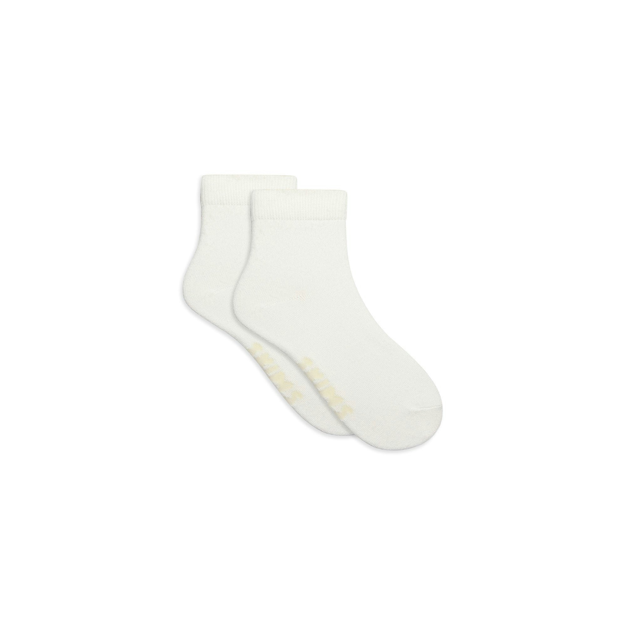EVERYDAY QUARTER CREW SOCK | MARBLE FLAT ON A WHITE BACKGROUND | FLT | FOCUS: 0.0, 1.0, 0.9