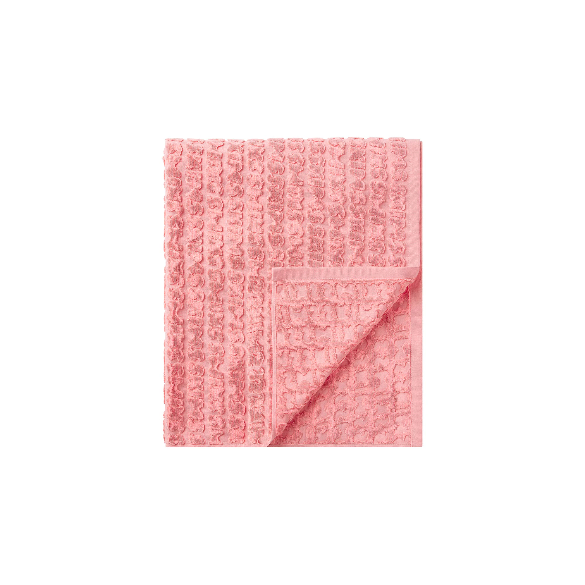 SIGNATURE SWIM TOWEL | MELON & LAYS FLAT ON A WHITE BACKGROUND | FLT