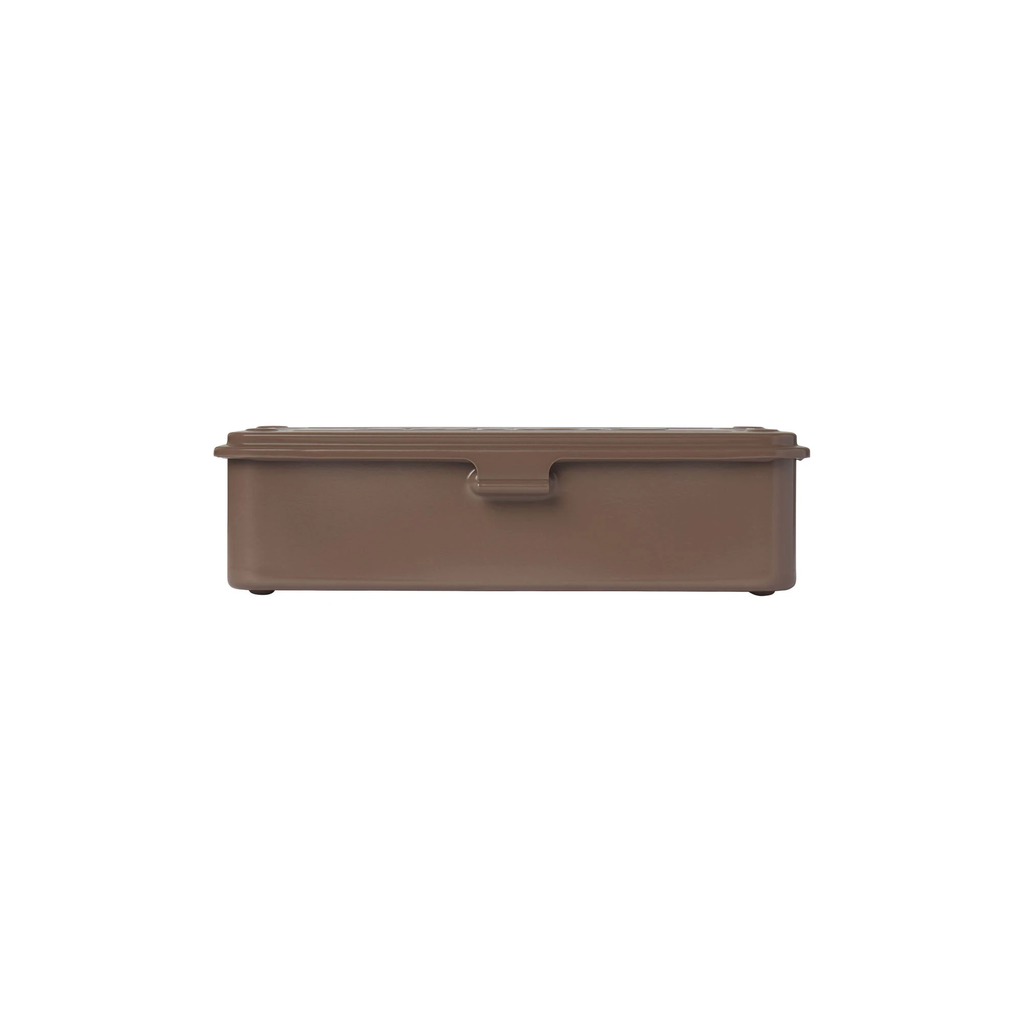 TOYO STEEL X SKIMS TOOLBOX T-190 | UMBER ON A MODEL | FOCUS: 0.0, 1.0, 0.9