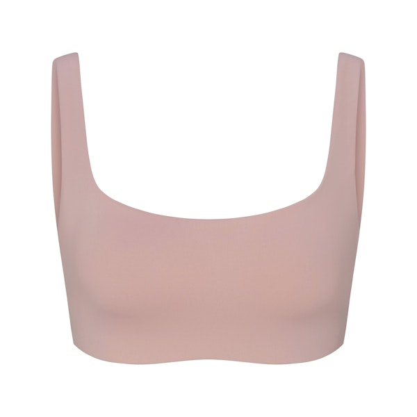 NikeSKIMS MATTE SCOOP NECK BRA | HIMALAYAN FLAT ON A WHITE BACKGROUND | FLT