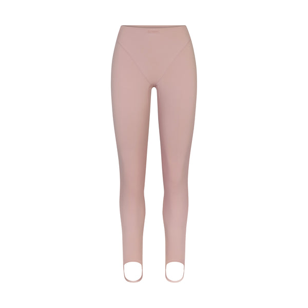NikeSKIMS RIBBED SEAMLESS 26