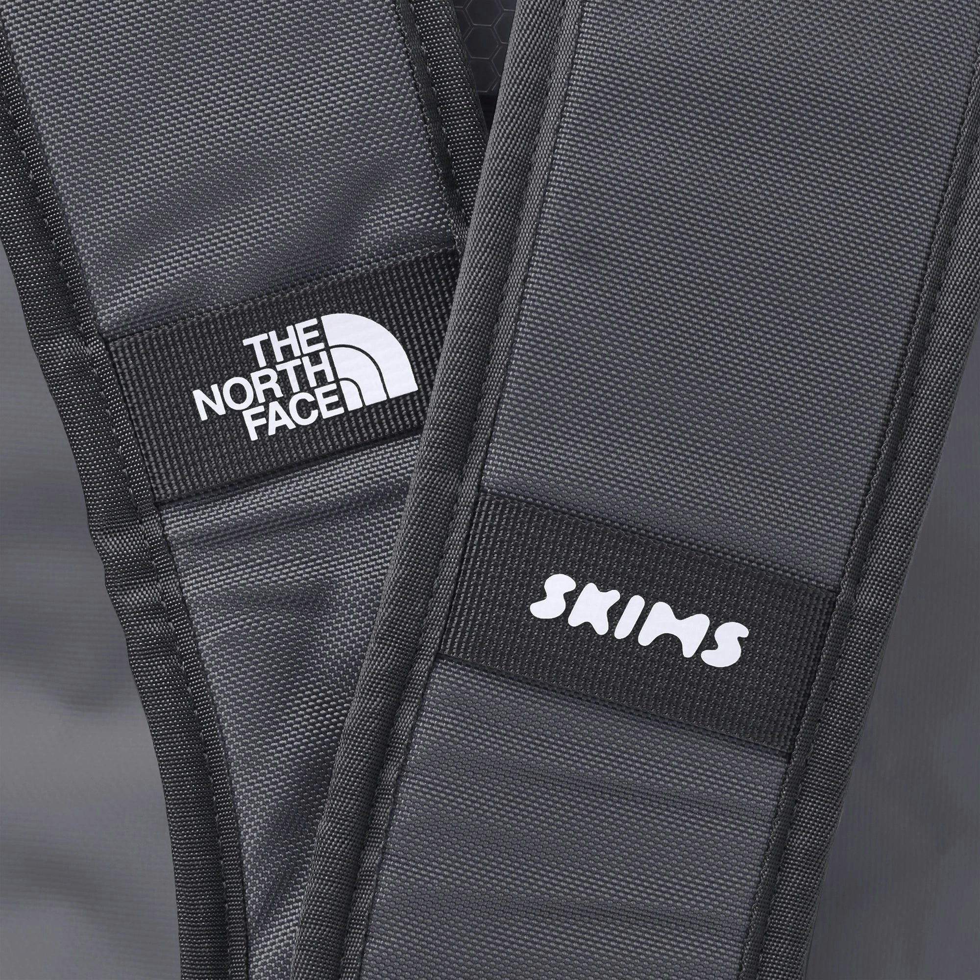 THE NORTH FACE X SKIMS SMALL BASE CAMP DUFFLE BAG | GUNMETAL ADDITIONAL FABRIC DETAILS
