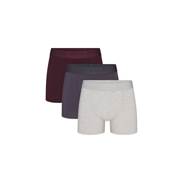 SKIMS STRETCH MENS 3" BOXER BRIEF 3-PACK | RAVEN MULTI FLAT ON A WHITE BACKGROUND | FLT @ | FOCUS: 0.0, 1.0, 0.9